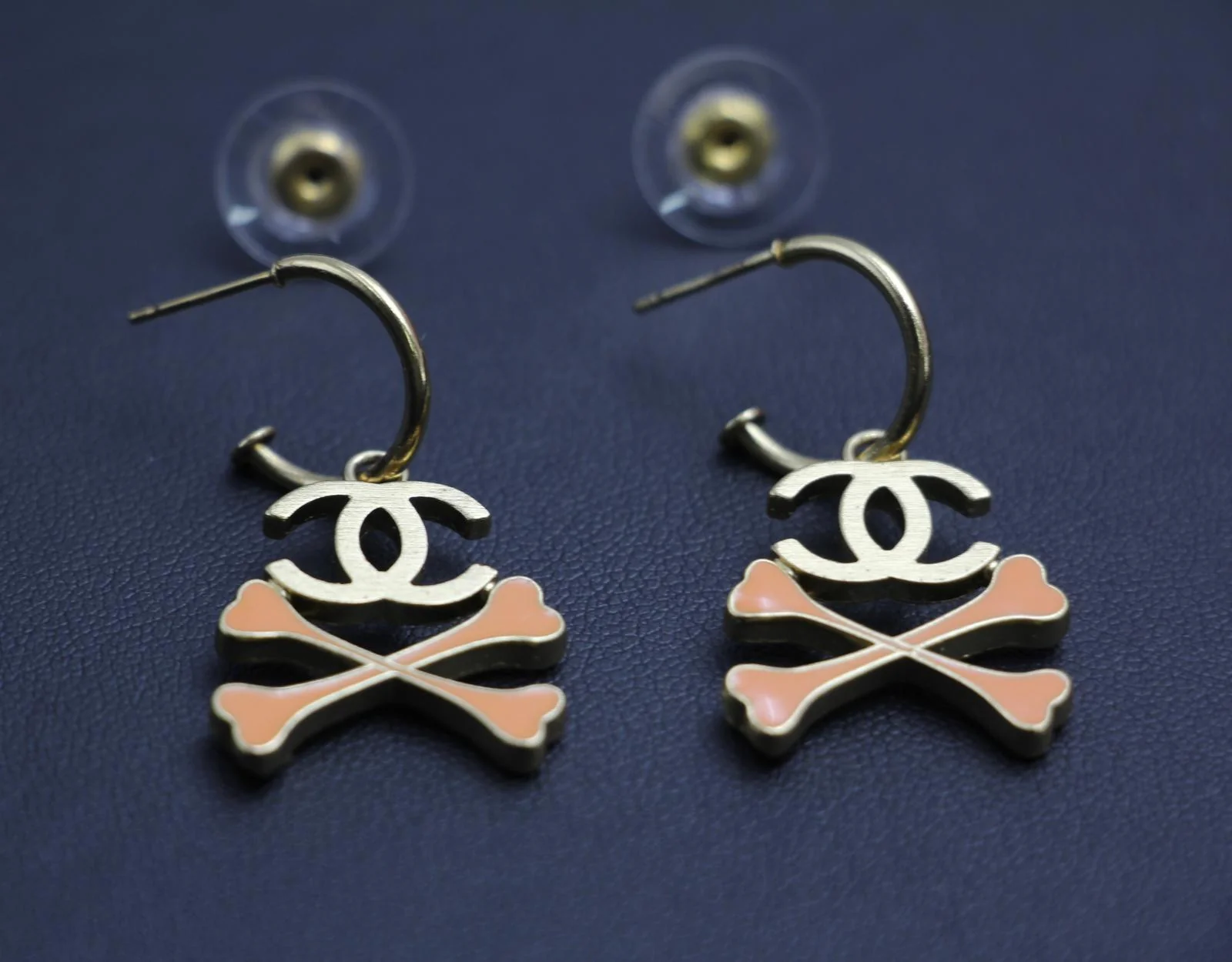 Chanel Vintage 03P Enamel Skull Orange Earrings - Image 10