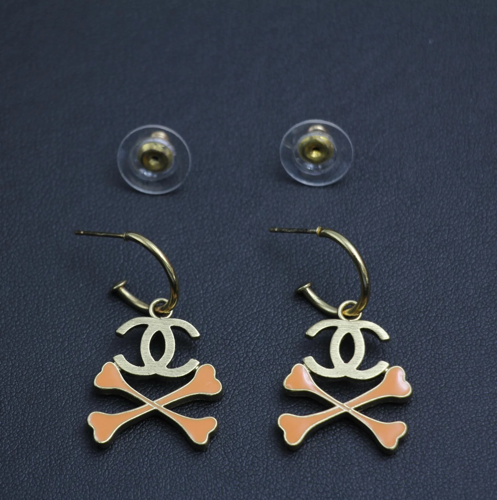 Chanel Vintage 03P Enamel Skull Orange Earrings - Image 12