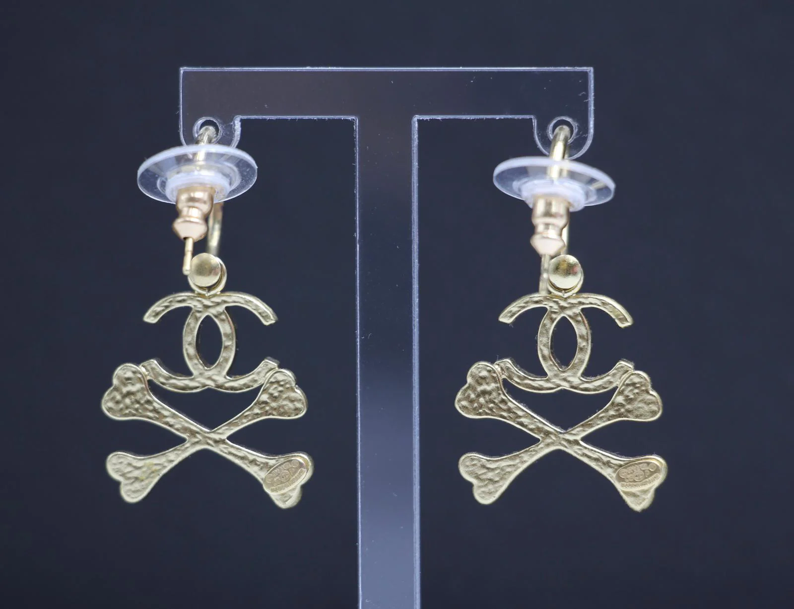 Chanel Vintage 03P Enamel Skull Orange Earrings - Image 2