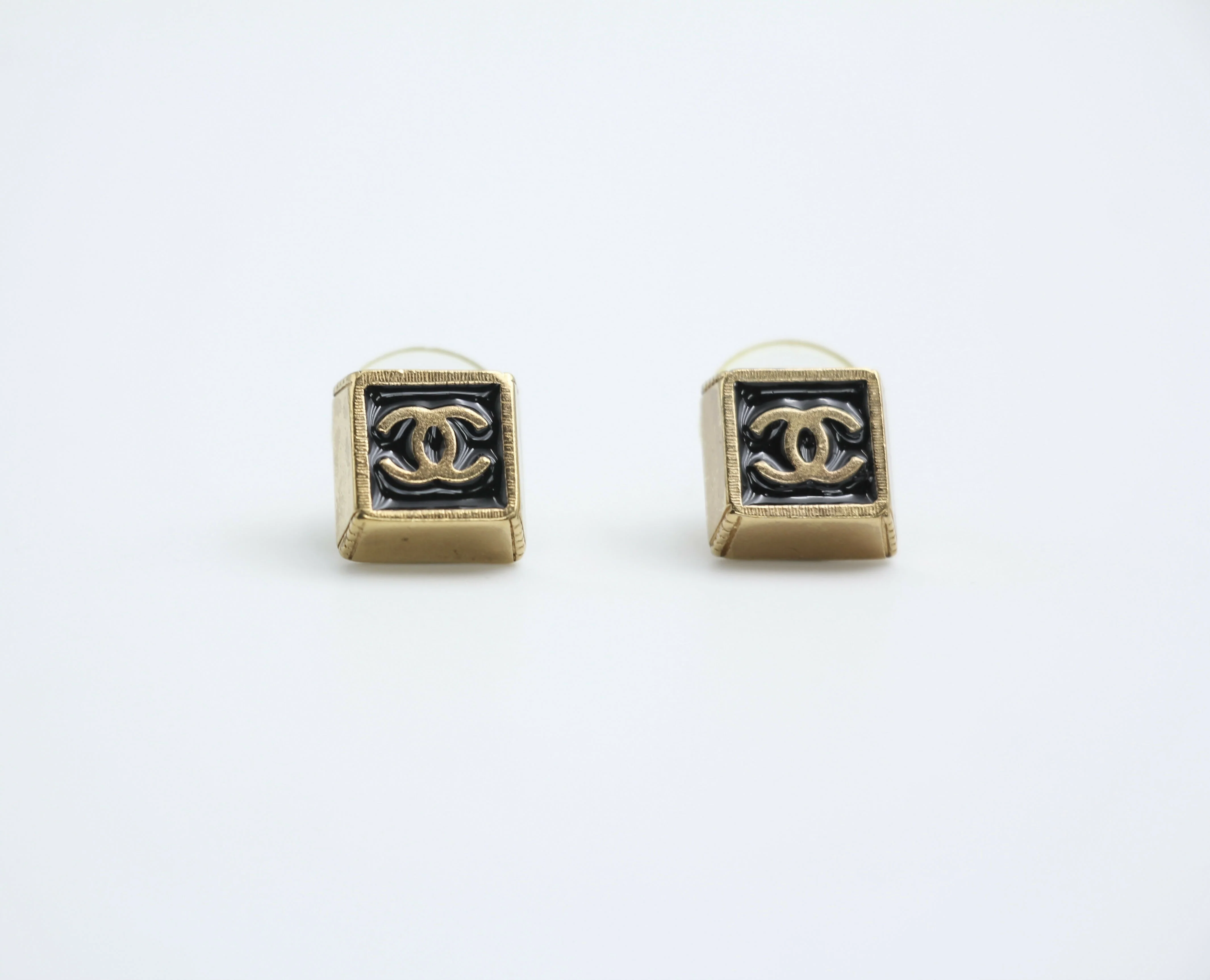 Chanel Vintage 03P Metal Square Black Stud Earrings
