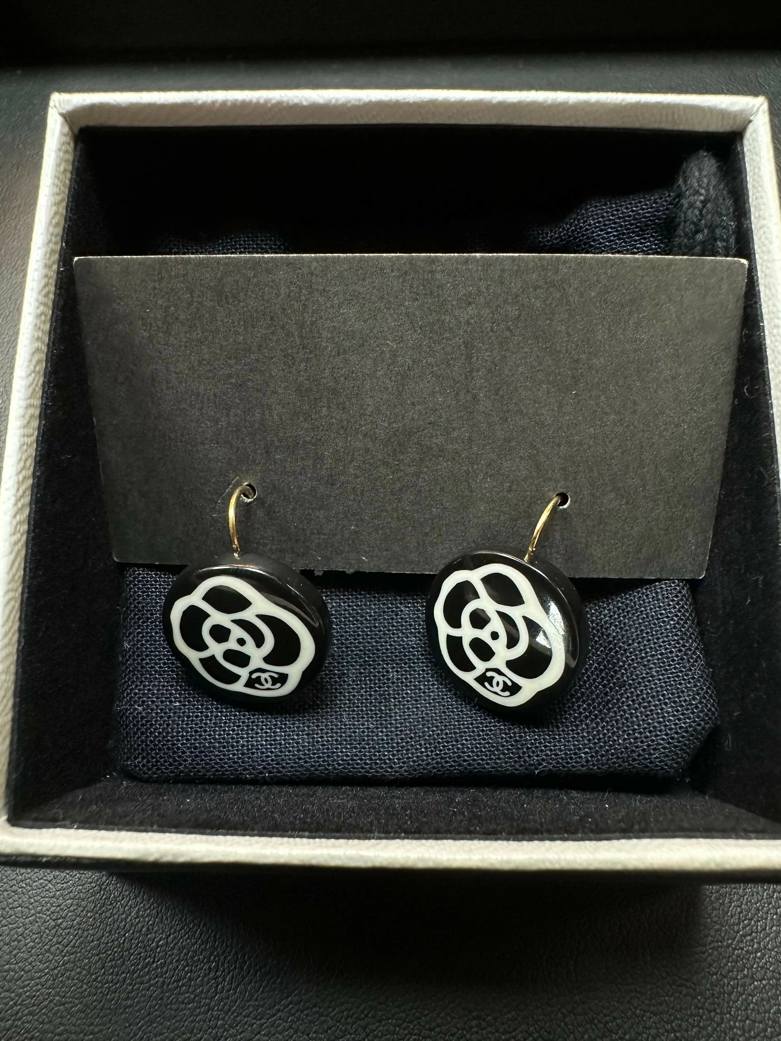 Chanel Vintage 03P Resin Black and White Camellia Button Hoop Earrings