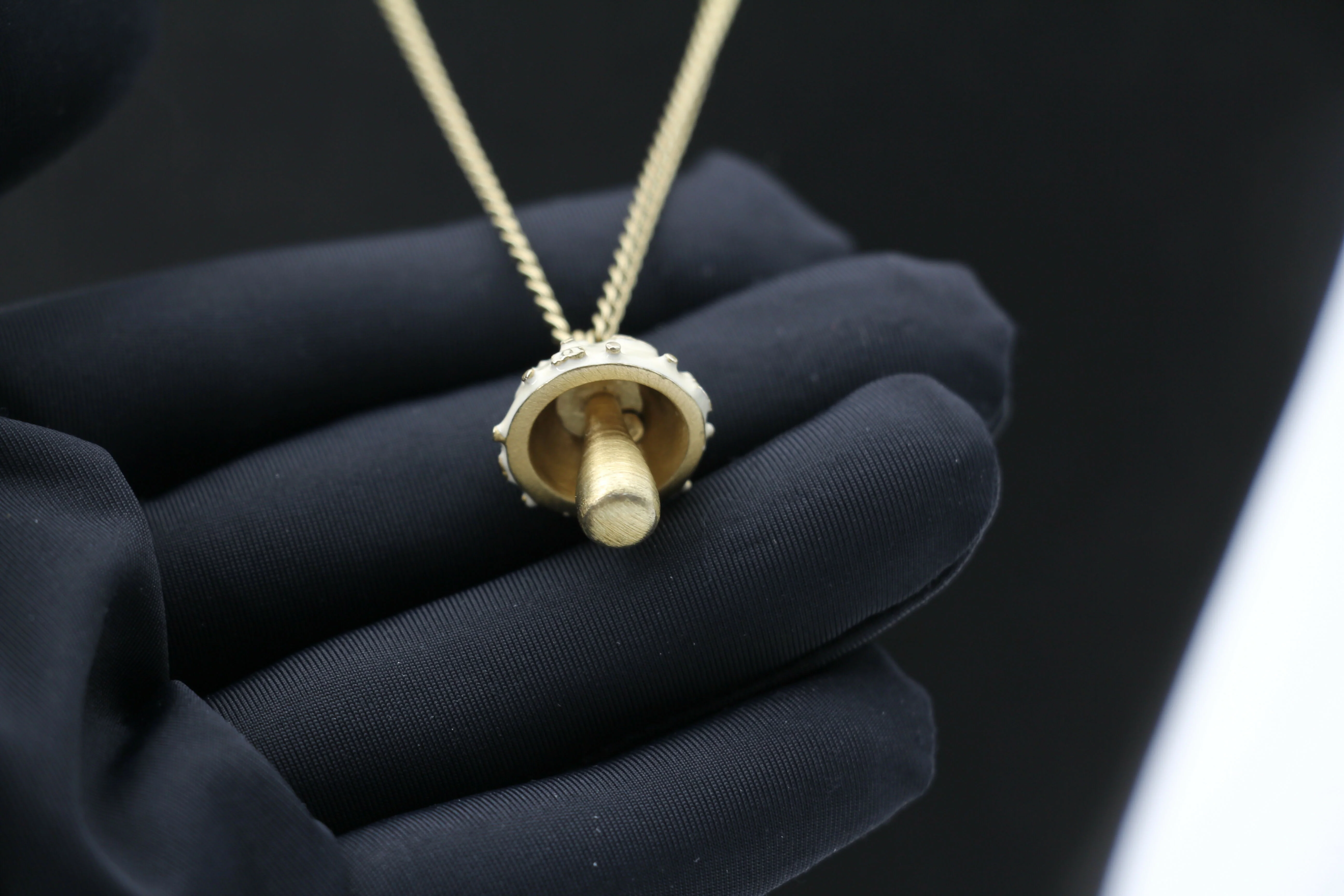 Chanel Vintage 03S Metal White Mushroom Necklace - Image 5