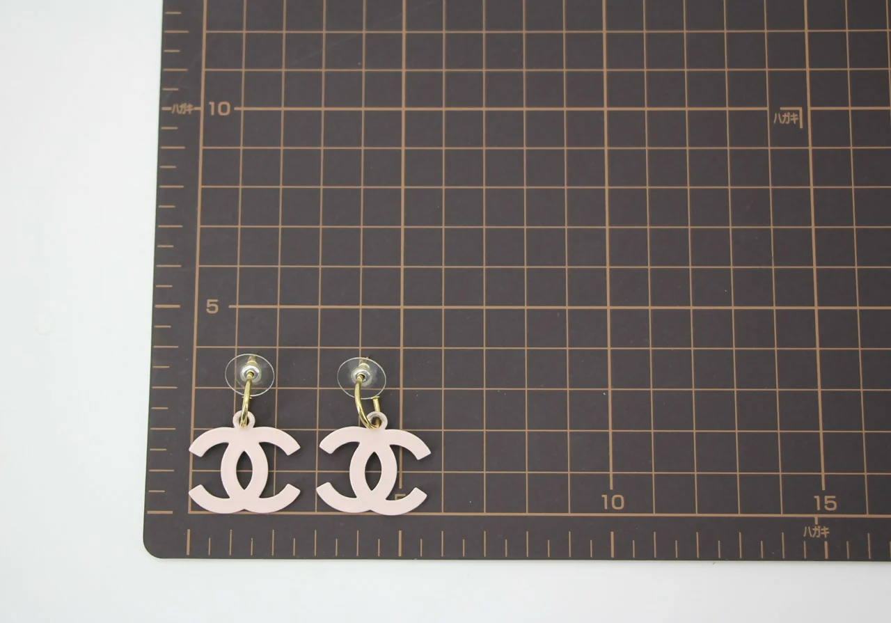 Chanel Vintage 03S Resin Pink CC Dangle Stud Earrings - Image 10