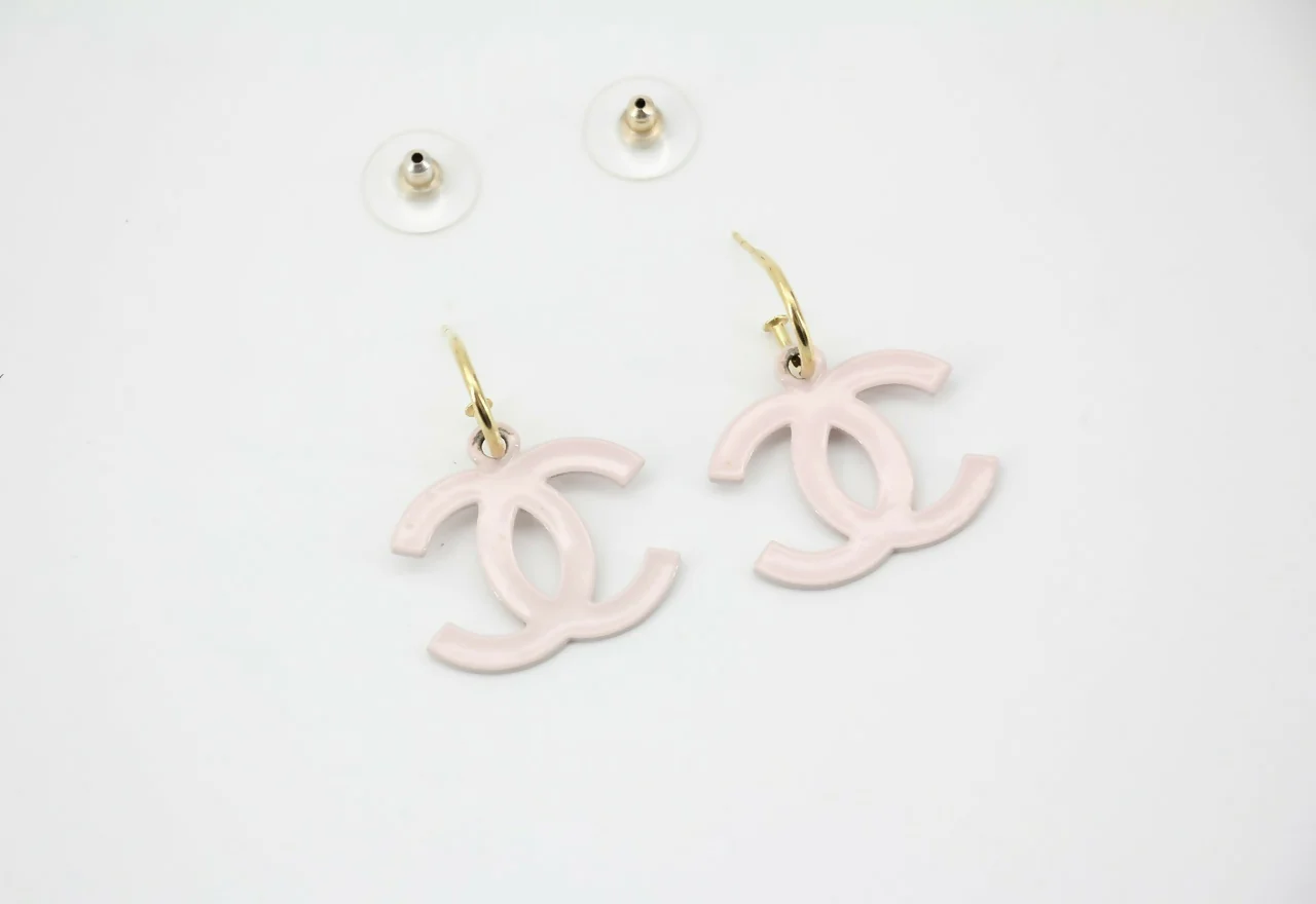 Chanel Vintage 03S Resin Pink CC Dangle Stud Earrings - Image 4