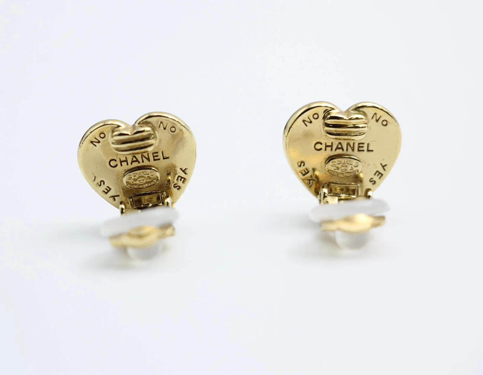 Chanel Vintage 04A Enamel Black Love Thin Cc Earrings - Image 12