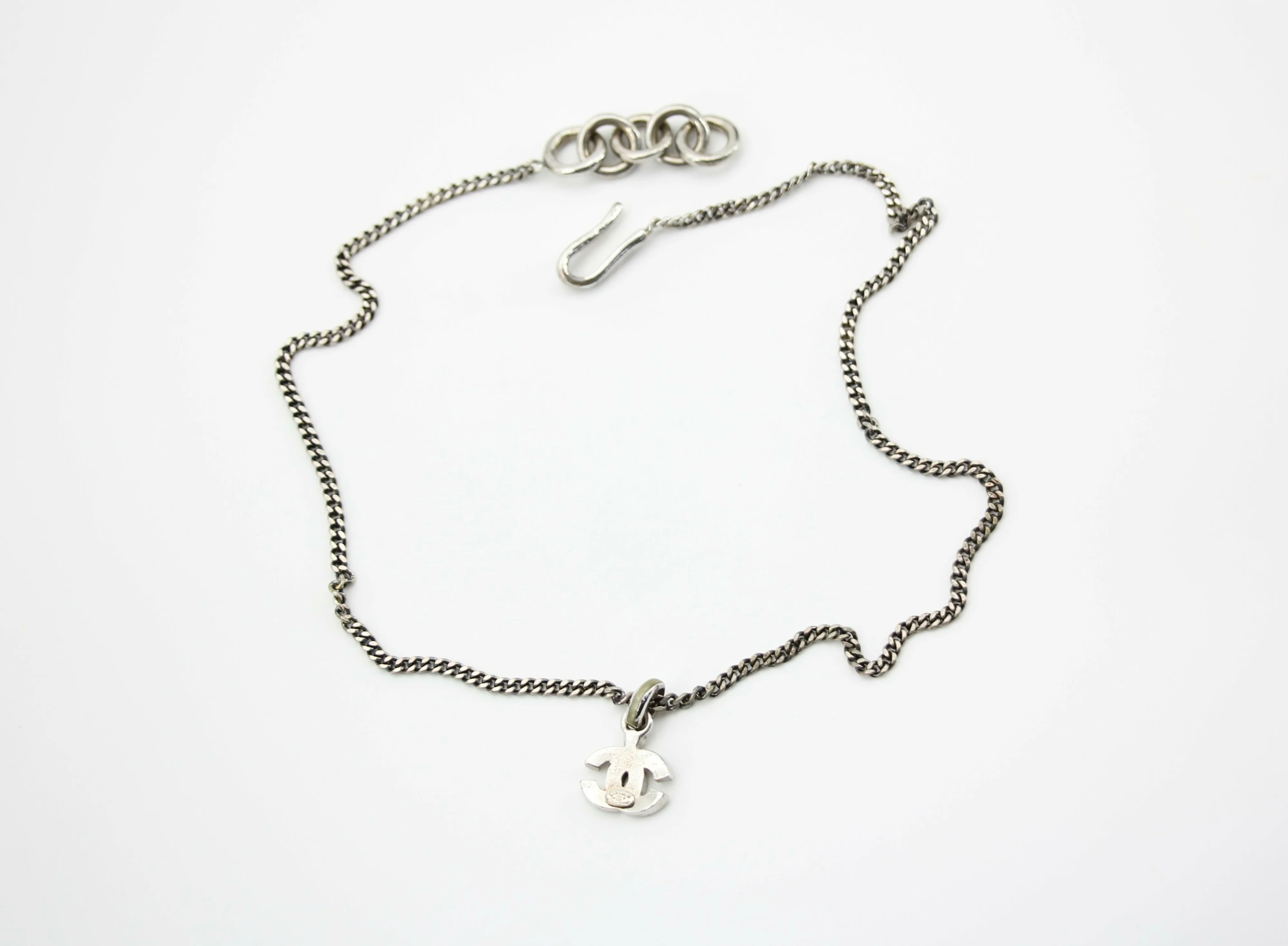 Chanel Vintage 04P Enamel Dark Green Silver Necklace - Image 8