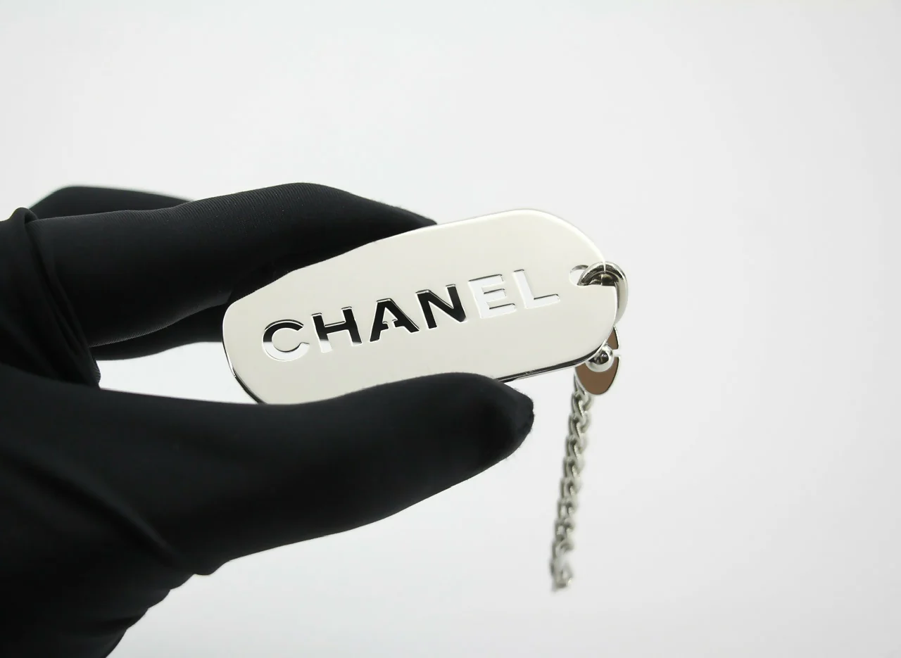 Chanel Vintage 04V Metal Silver-Tone Rectangular Plaque Pendant Bag Charm - Image 6