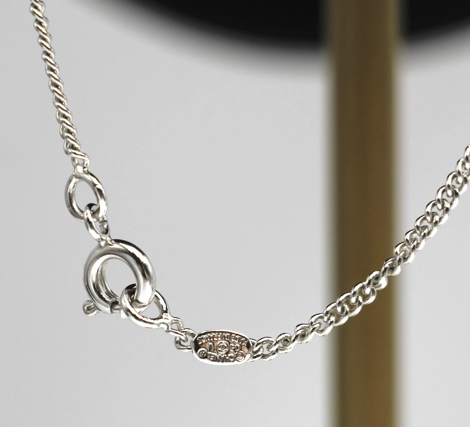 Chanel Vintage 05V Enamel White Necklace - Image 10