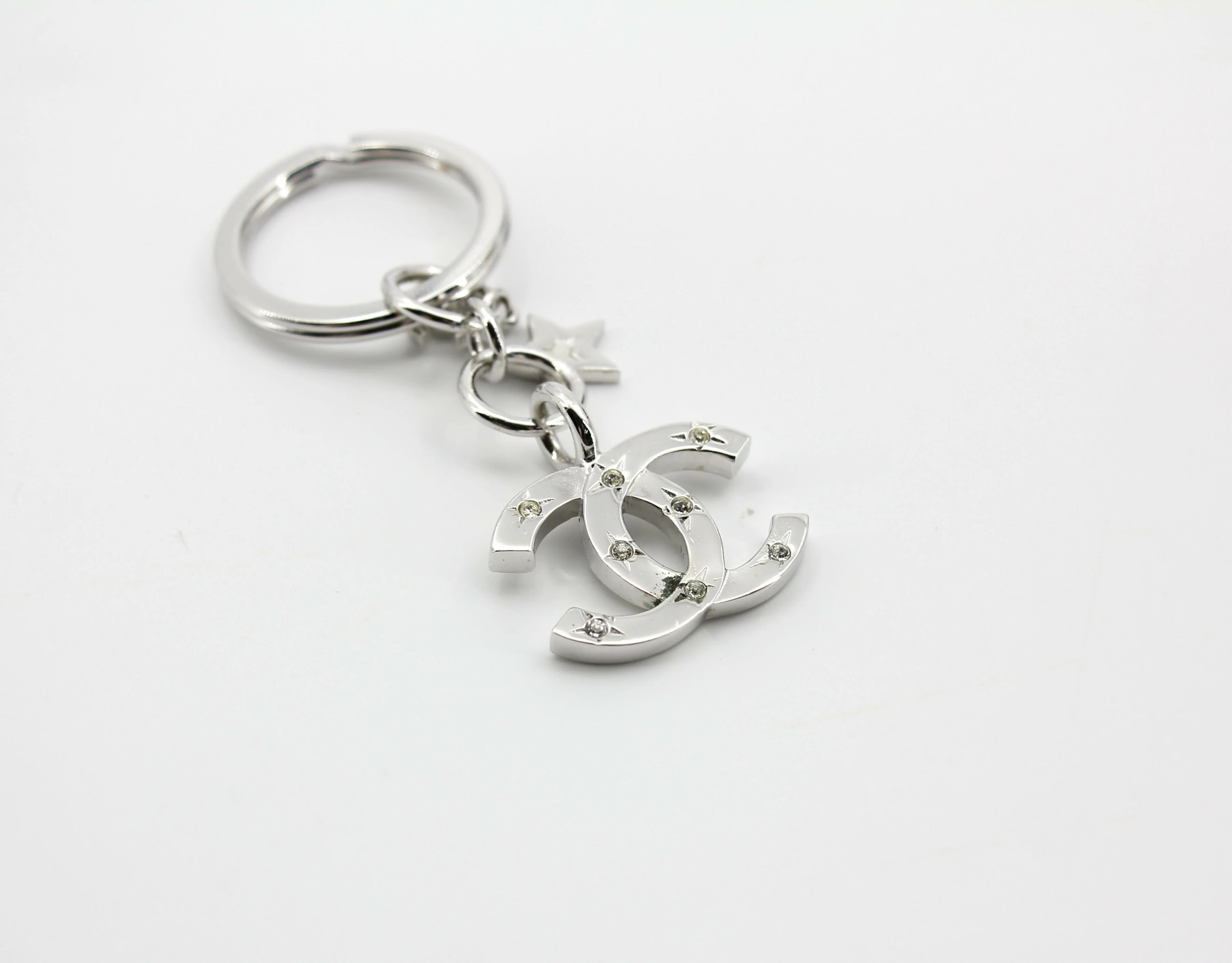 Chanel Vintage 06C Rhinestone & Metal Silver Large CC Star Bag Charm - Image 3