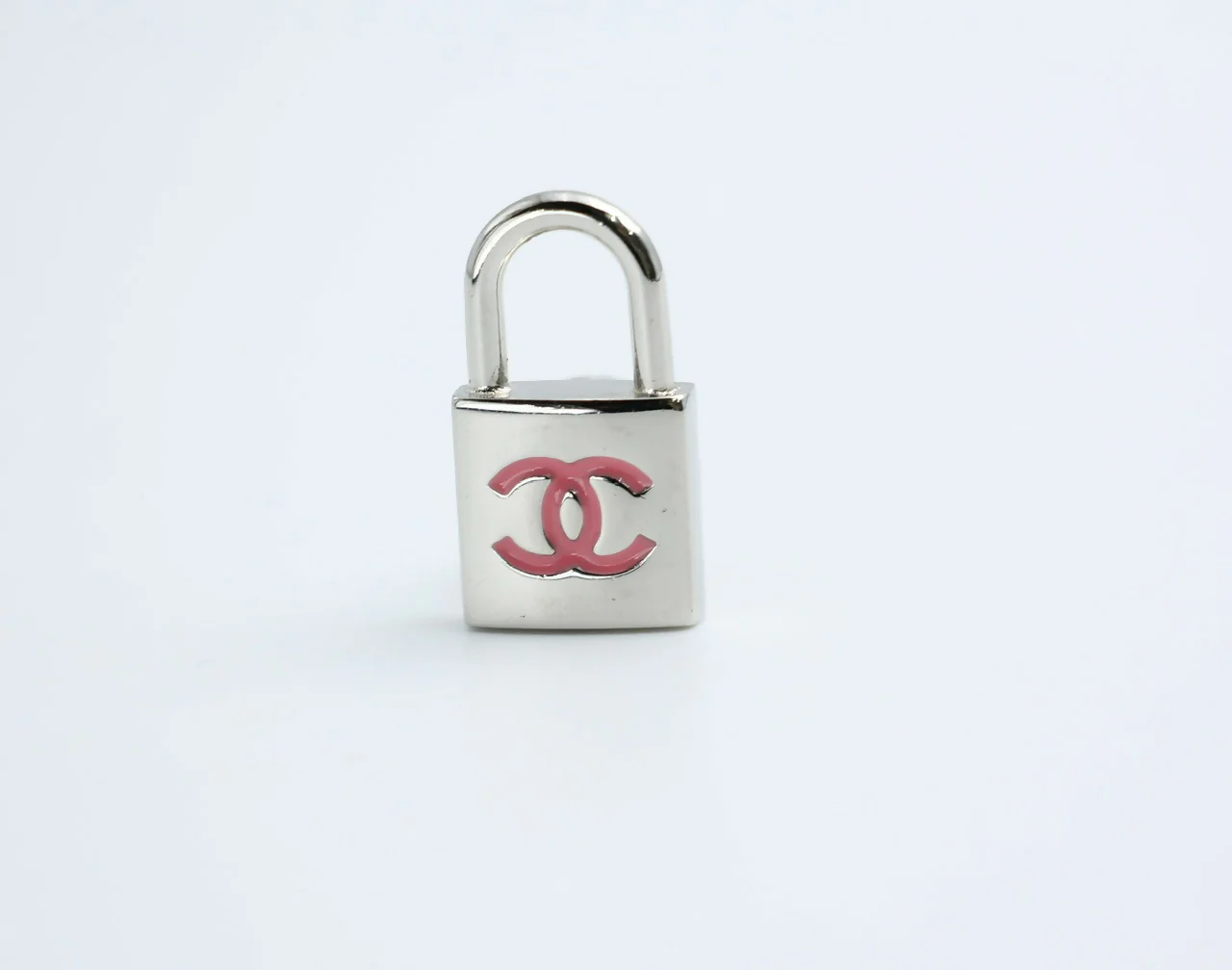 Chanel Vintage 07P Metal Silver and Lock Brooch