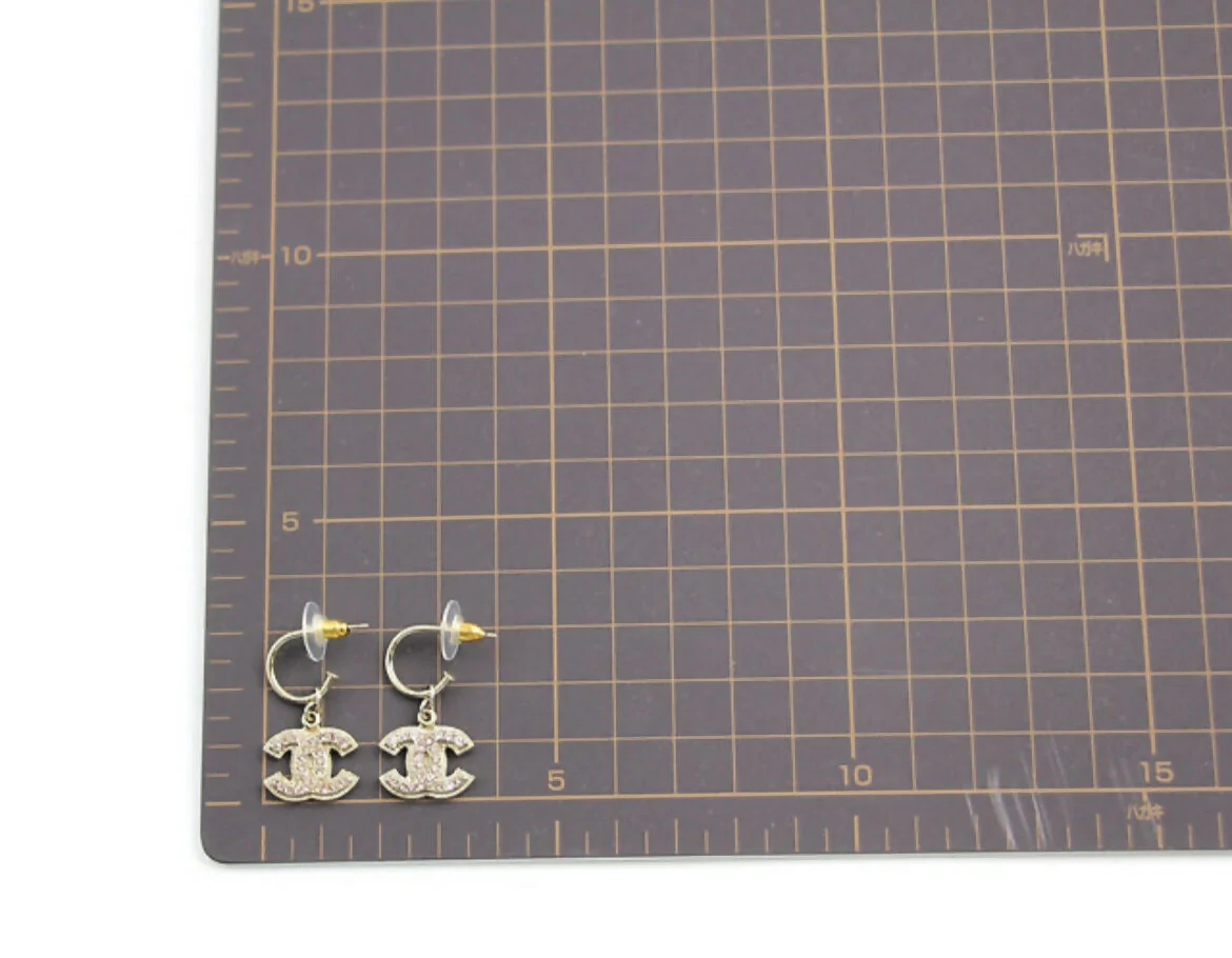 Chanel Vintage 08C Rhinestone Light Pink Hoop Stud Earrings - Image 10