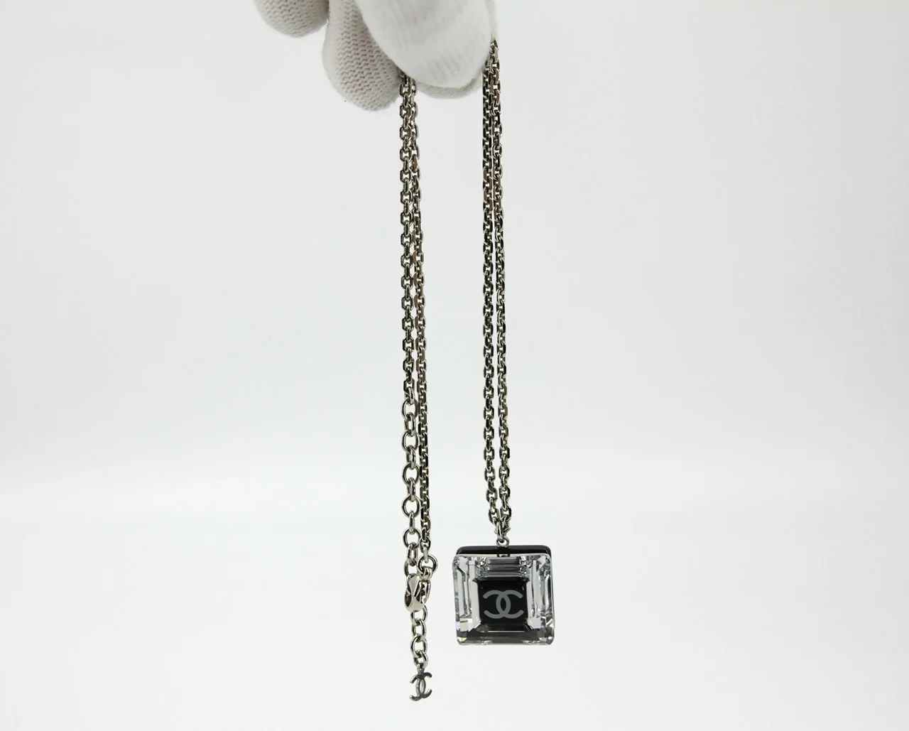 Chanel Vintage 10A Resin Transparent Square Black CC Pendant Necklace - Image 5