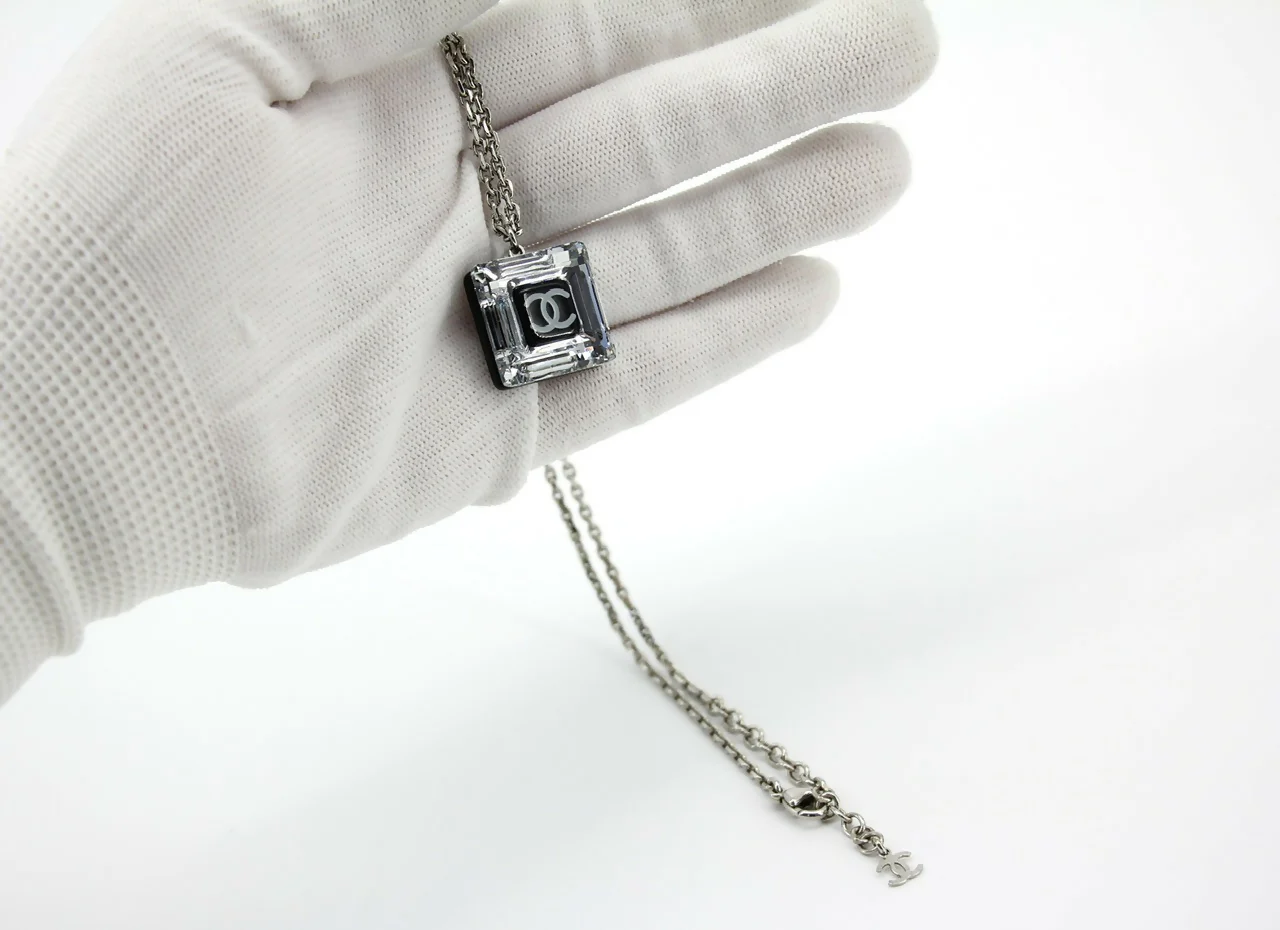 Chanel Vintage 10A Resin Transparent Square Black CC Pendant Necklace - Image 6