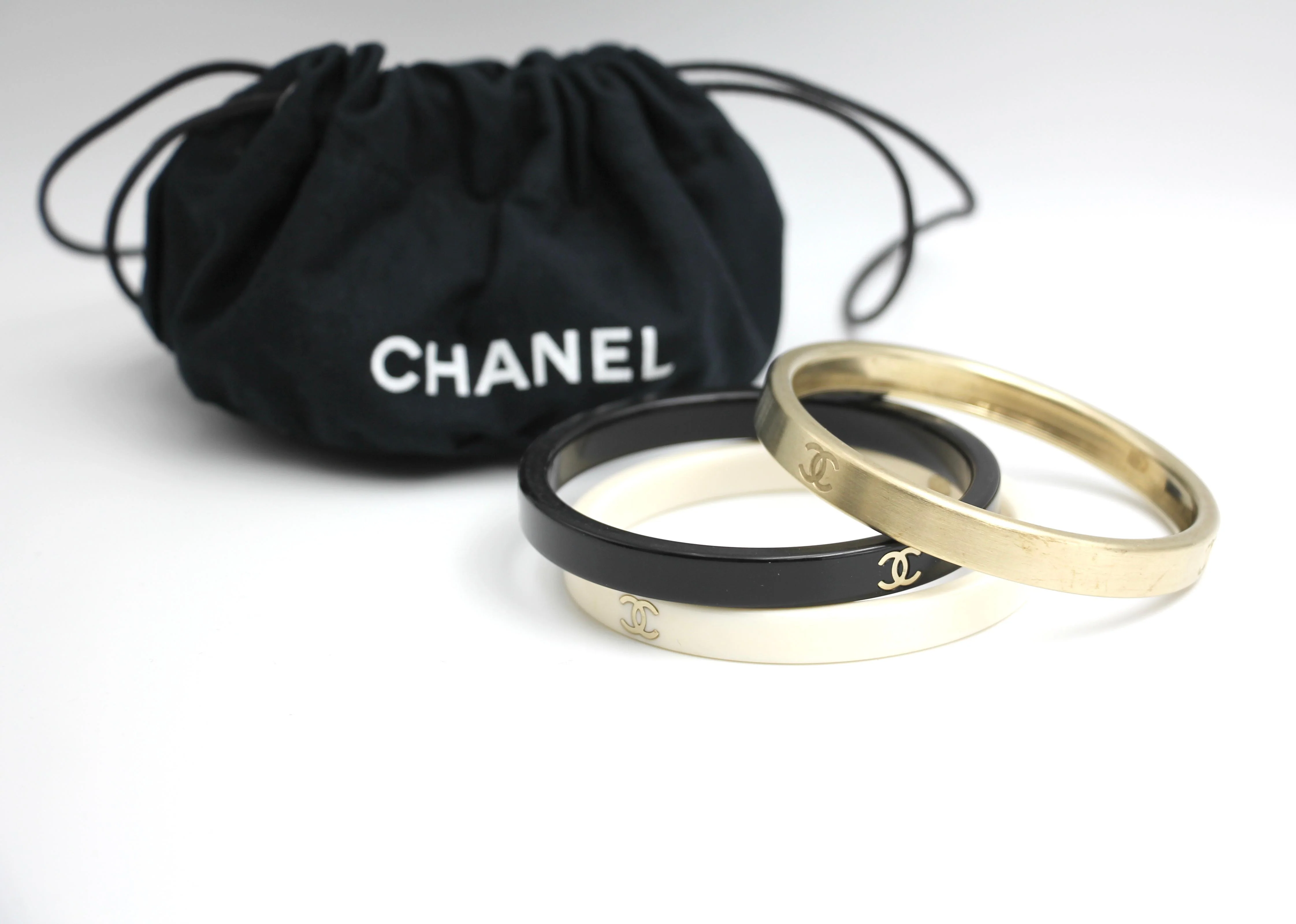 Chanel Vintage 10C Metal Resin Three Special Set Of Hand Chokers