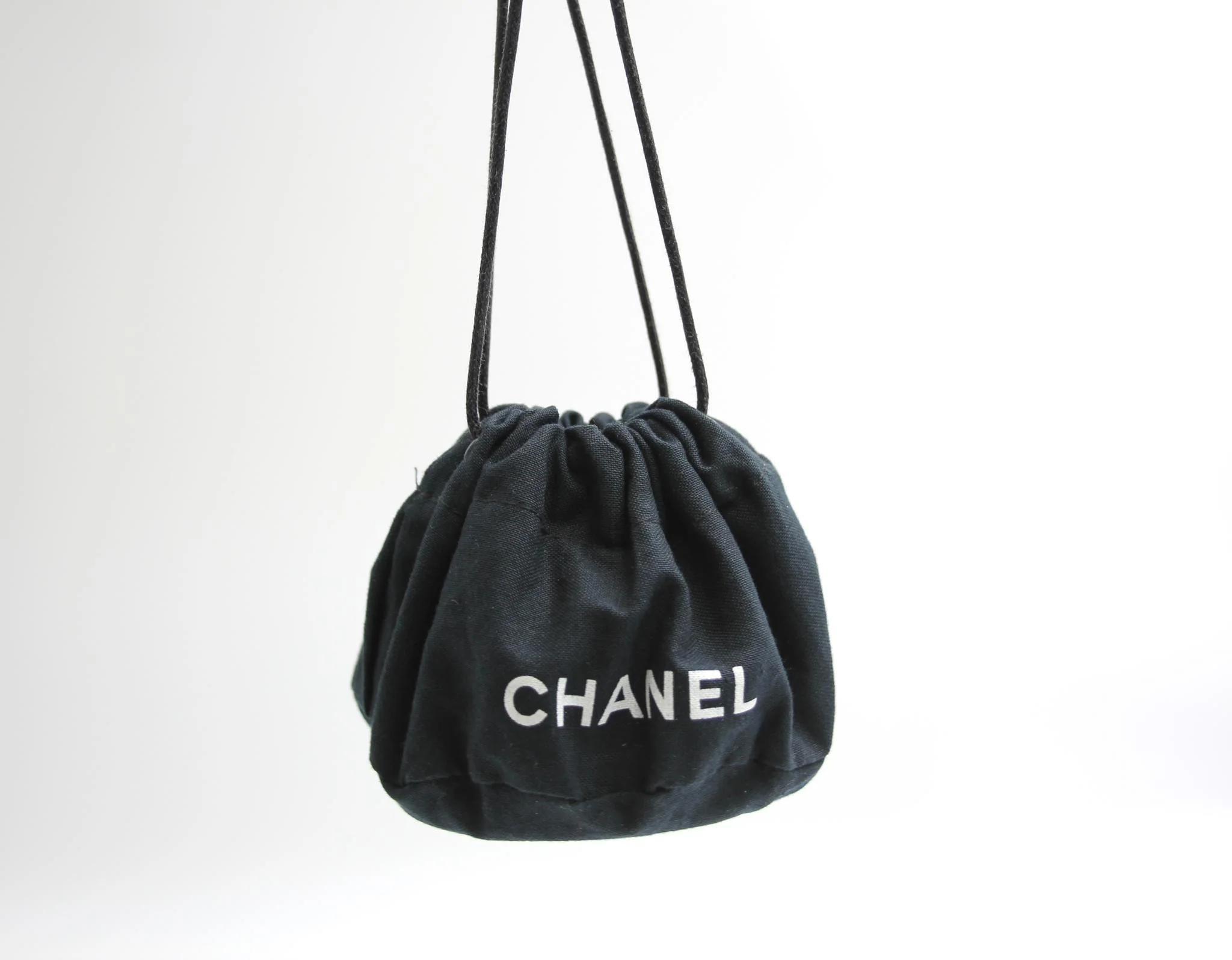 Chanel Vintage 10C Metal Resin Three Special Set Of Hand Chokers - Image 10