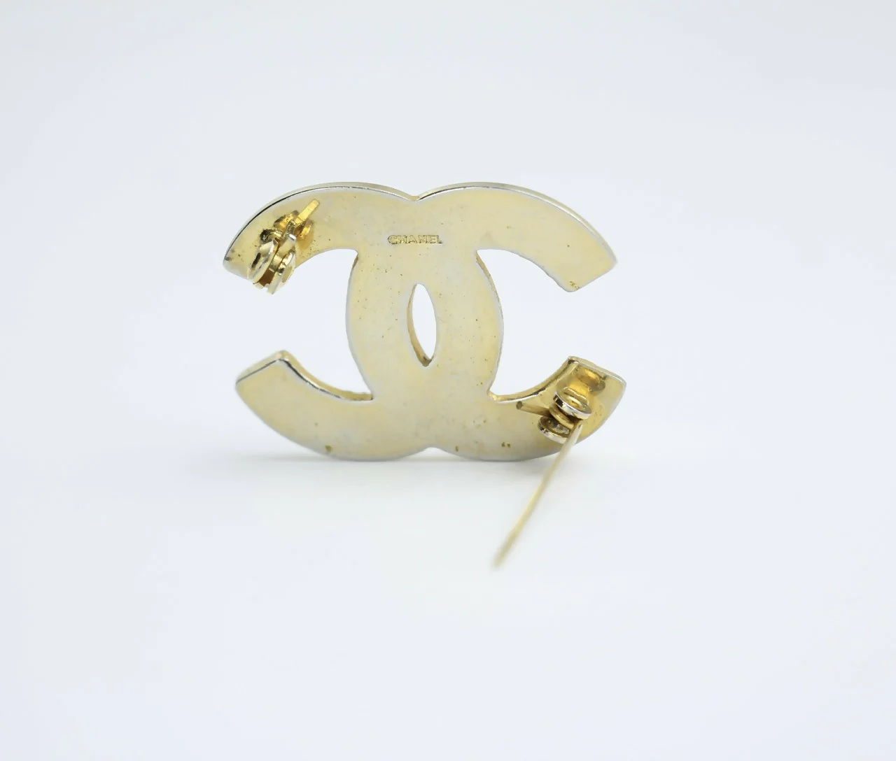 Chanel Vintage 1954-71 Rhinestone Gold-plated CC Logo Brooch - Image 5