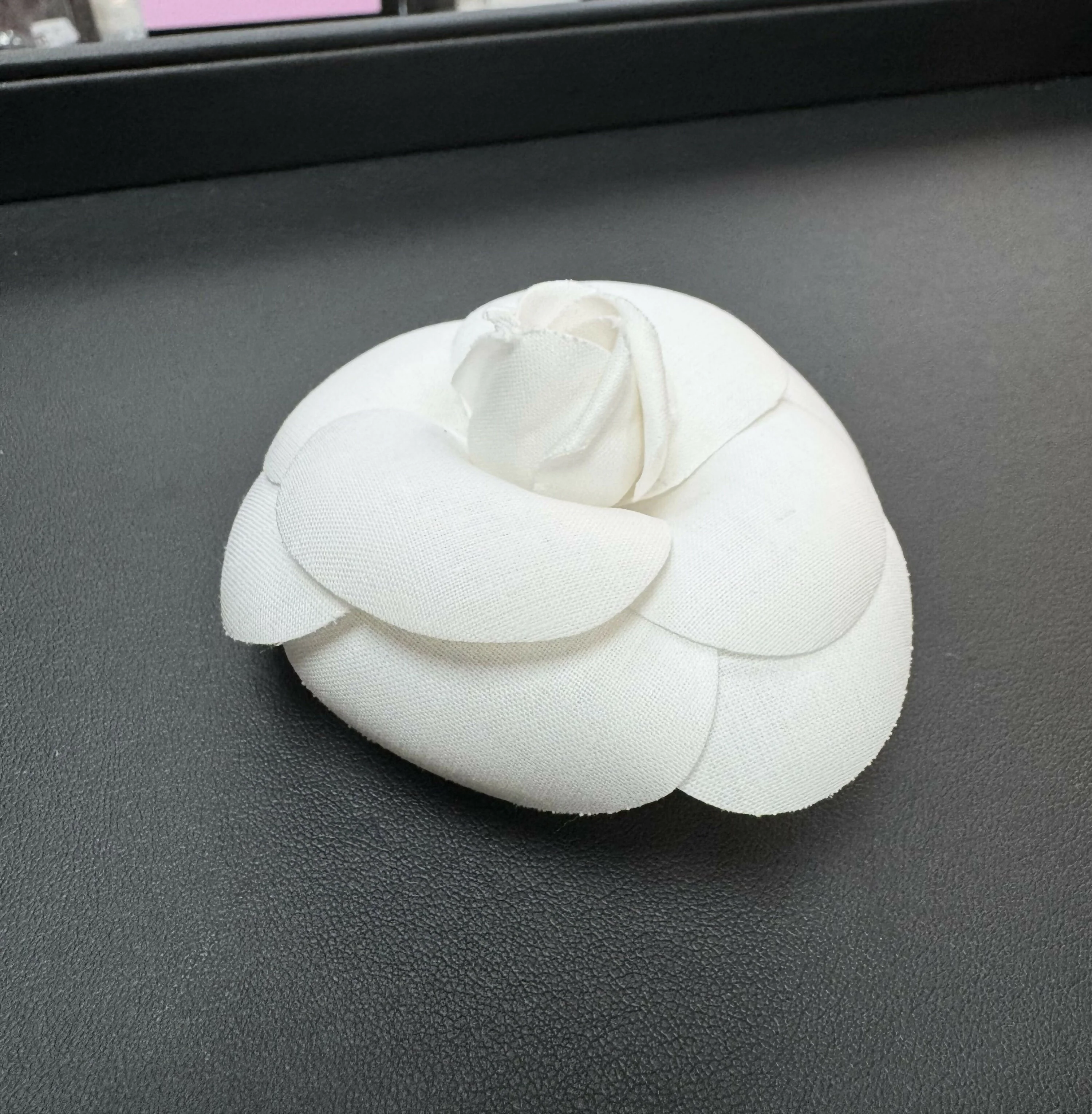 Chanel Vintage 1981-85 Silky White Camellia Brooch - Image 6