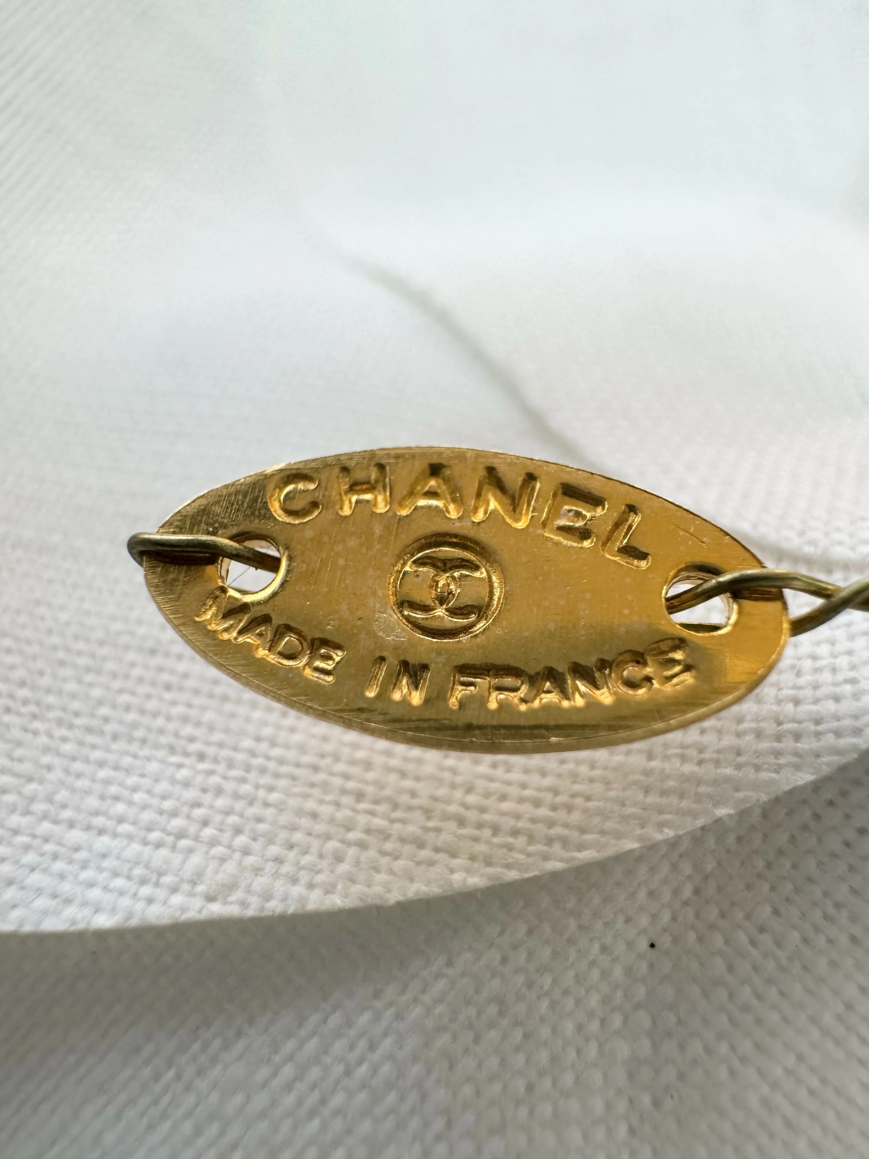 Chanel Vintage 1981-85 Silky White Camellia Brooch - Image 7