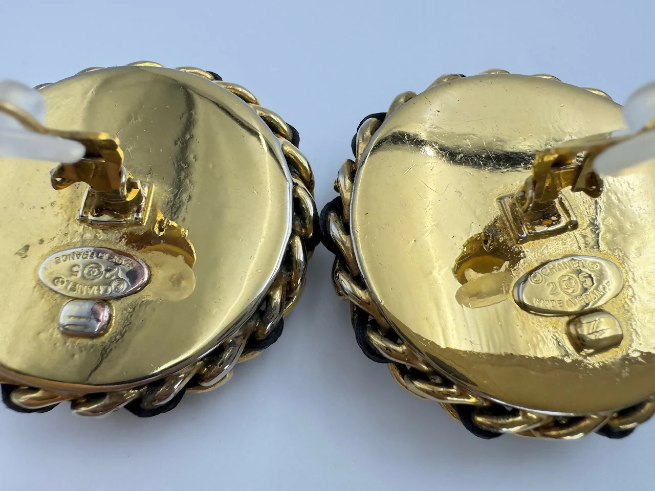 Chanel Vintage 1988 Leather Chain & Rhinestone Clip-on Round Earrings - Image 9