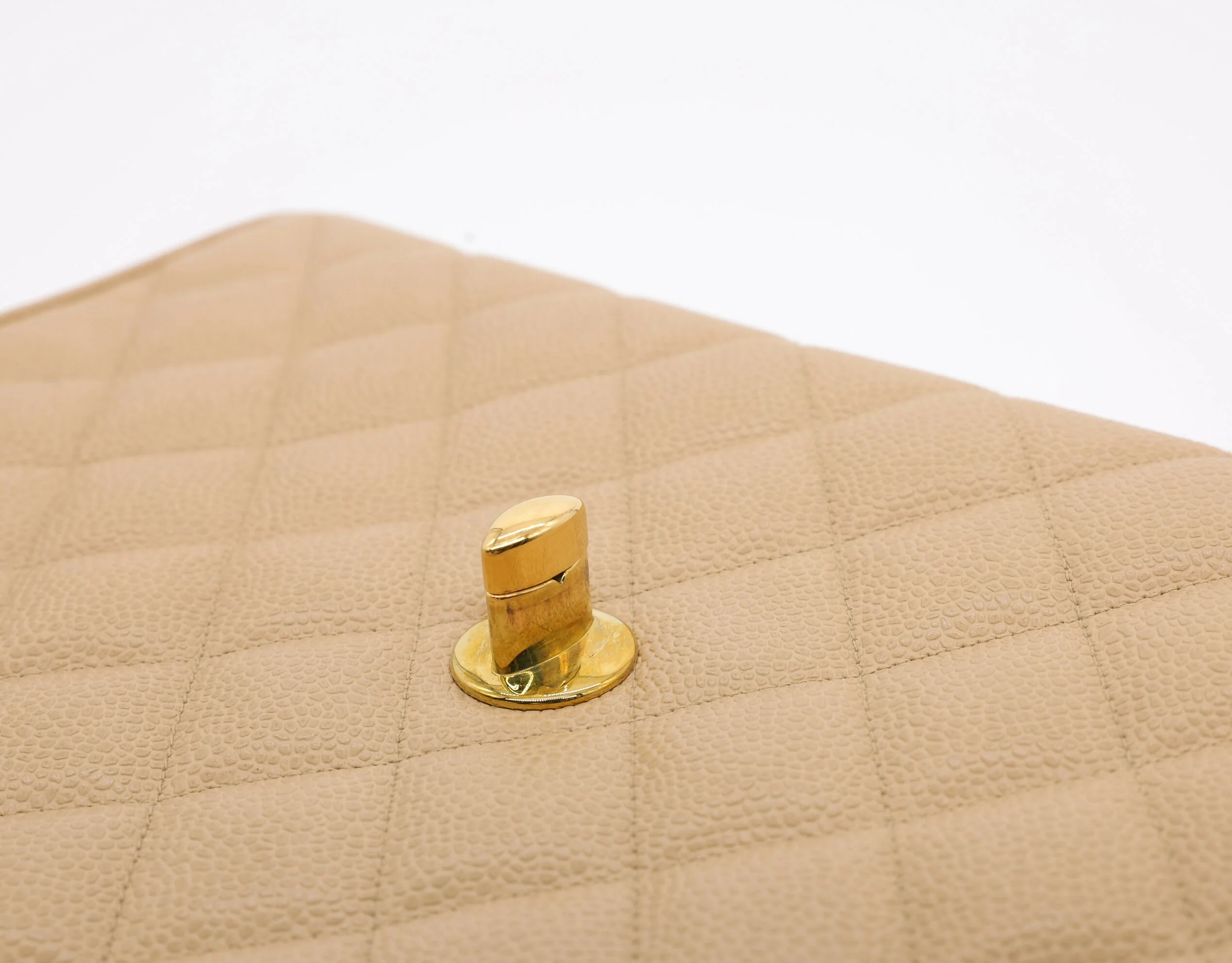 Chanel Vintage 1990s Caviar Dark Beige Jumbo Single Classic Flap Bag - Image 12