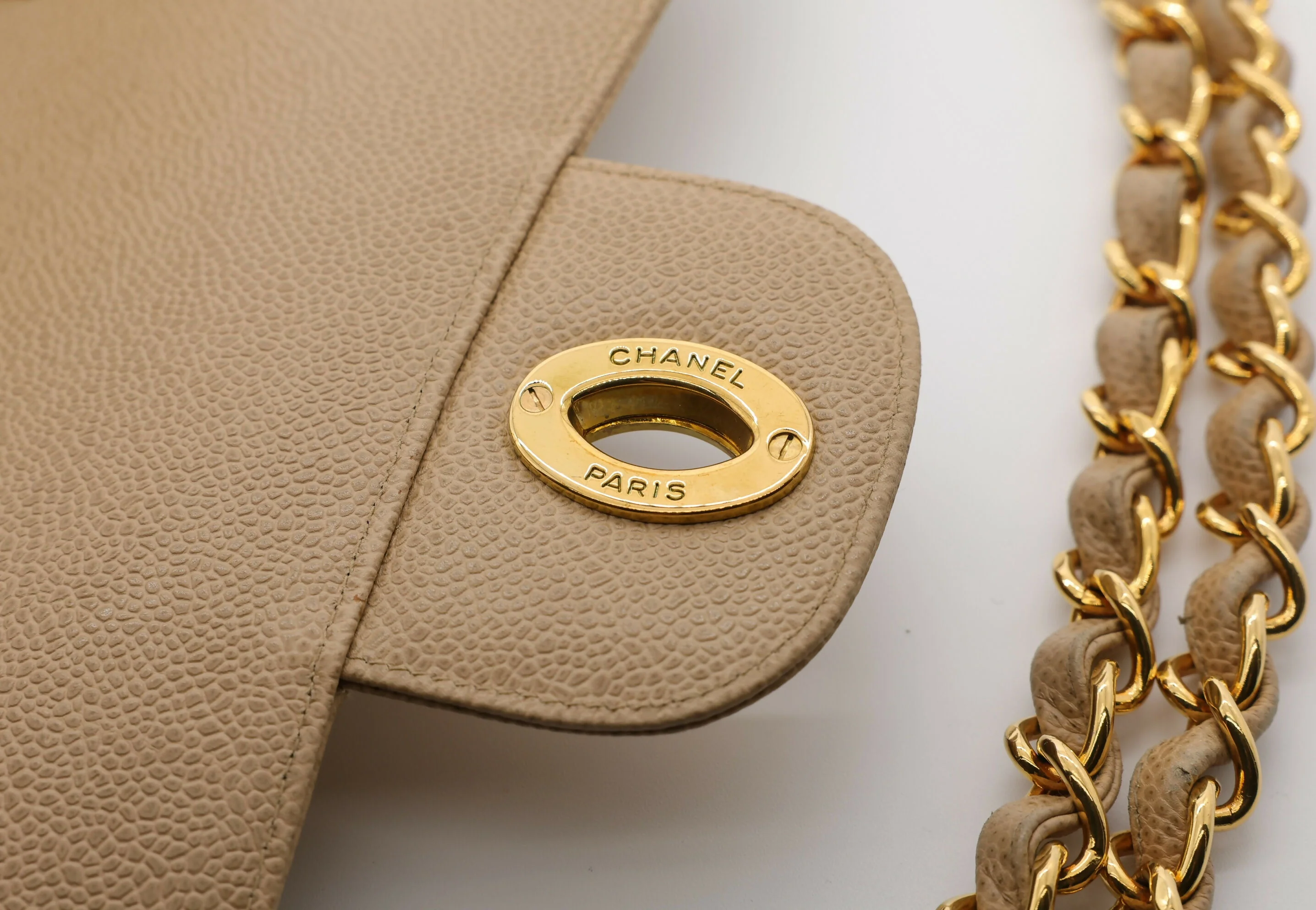 Chanel Vintage 1990s Caviar Dark Beige Jumbo Single Classic Flap Bag - Image 13