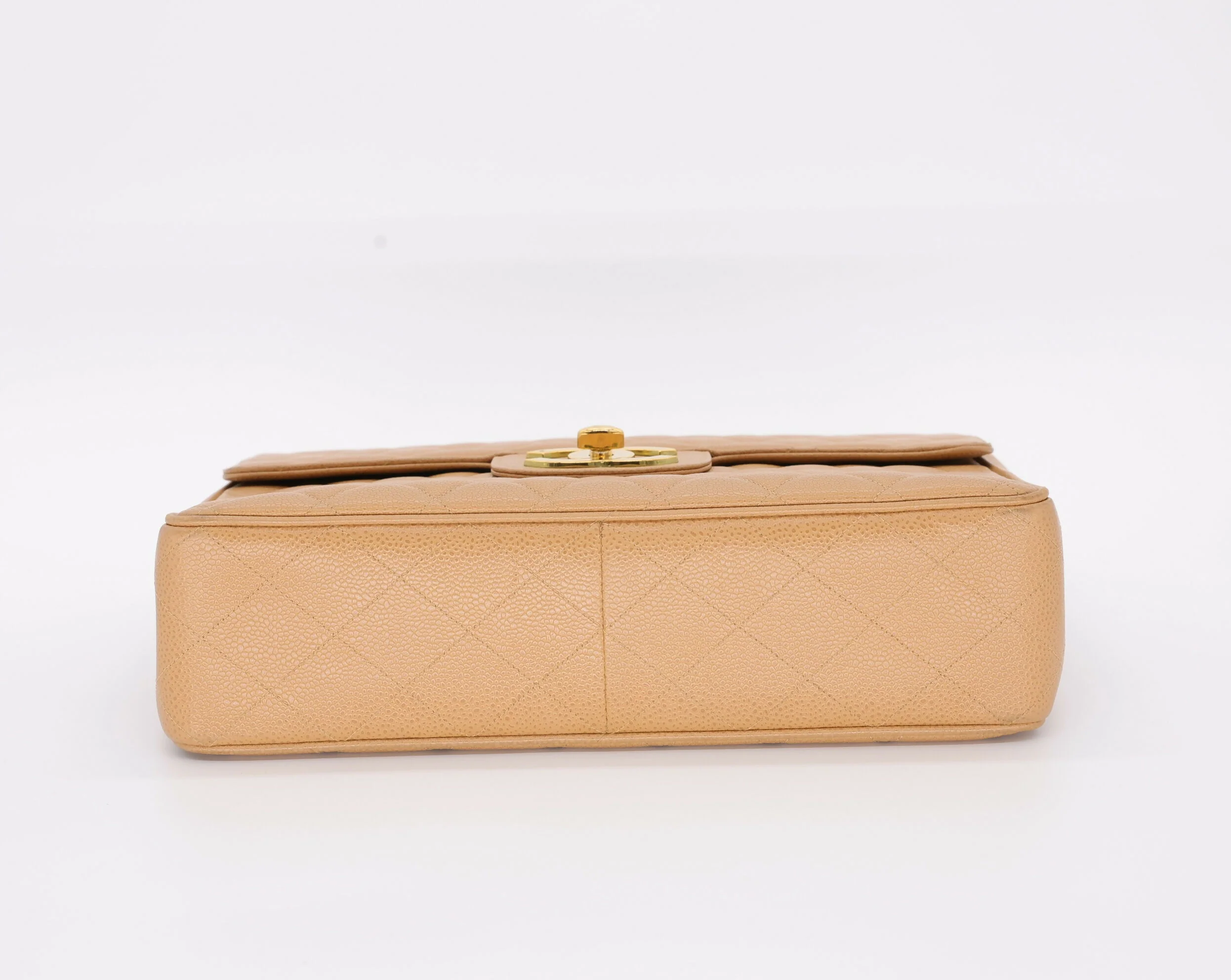 Chanel Vintage 1990s Caviar Ligt Beige Jumbo Single Classic Flap Bag - Image 4
