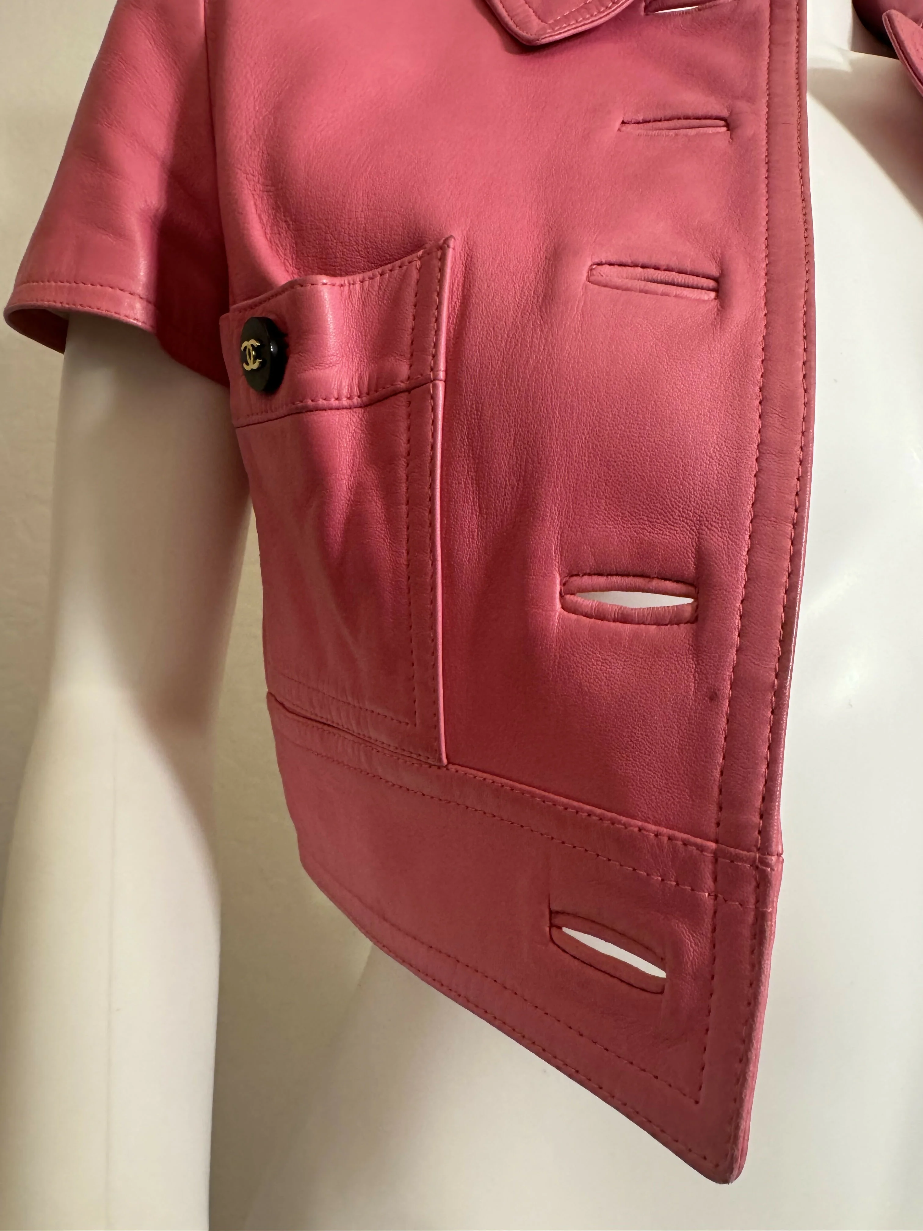 Chanel Vintage 1995 Barbie Pink Leather Cropped Jacket - Image 7