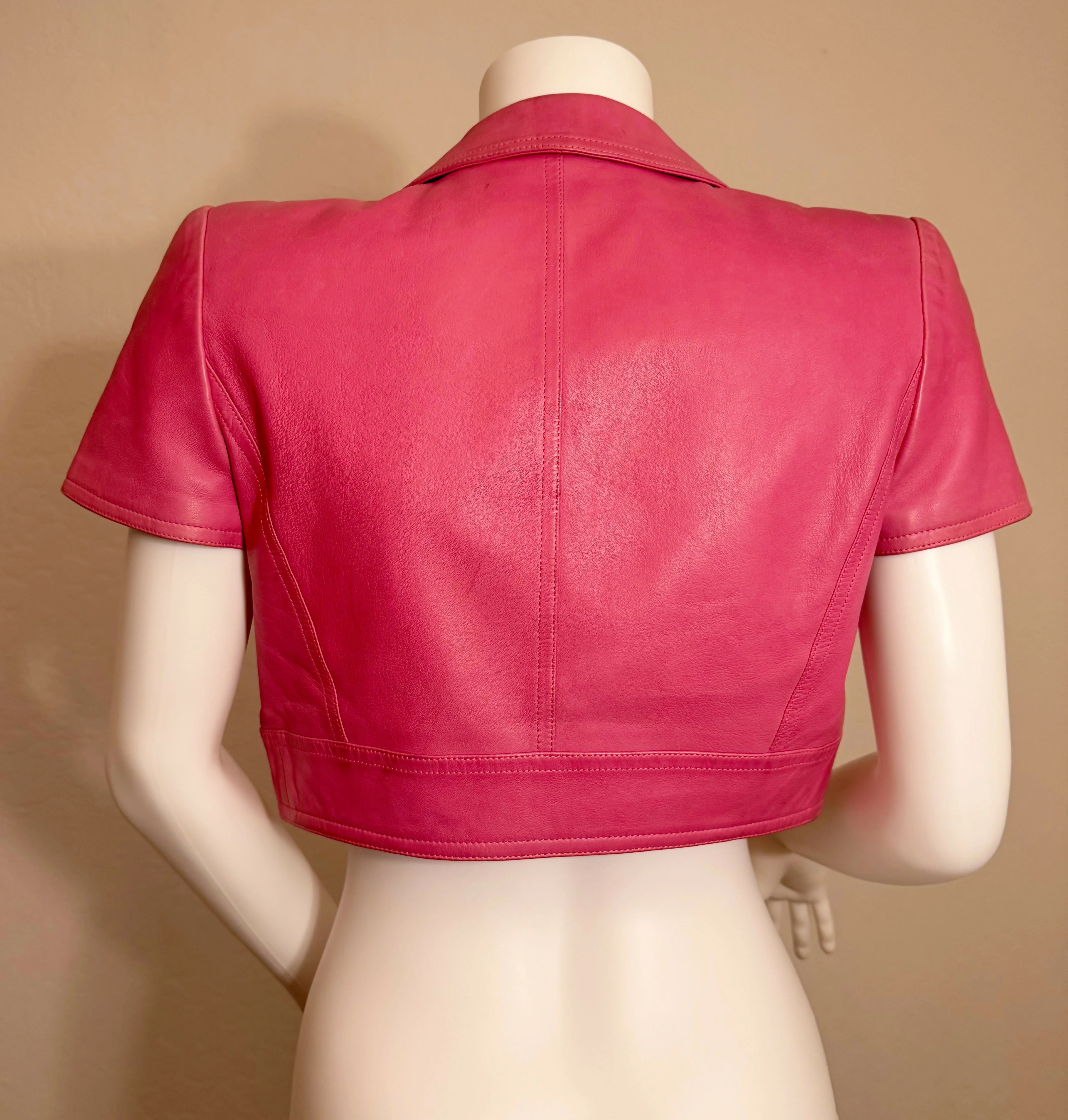 Chanel Vintage 1995 Barbie Pink Leather Cropped Jacket - Image 9