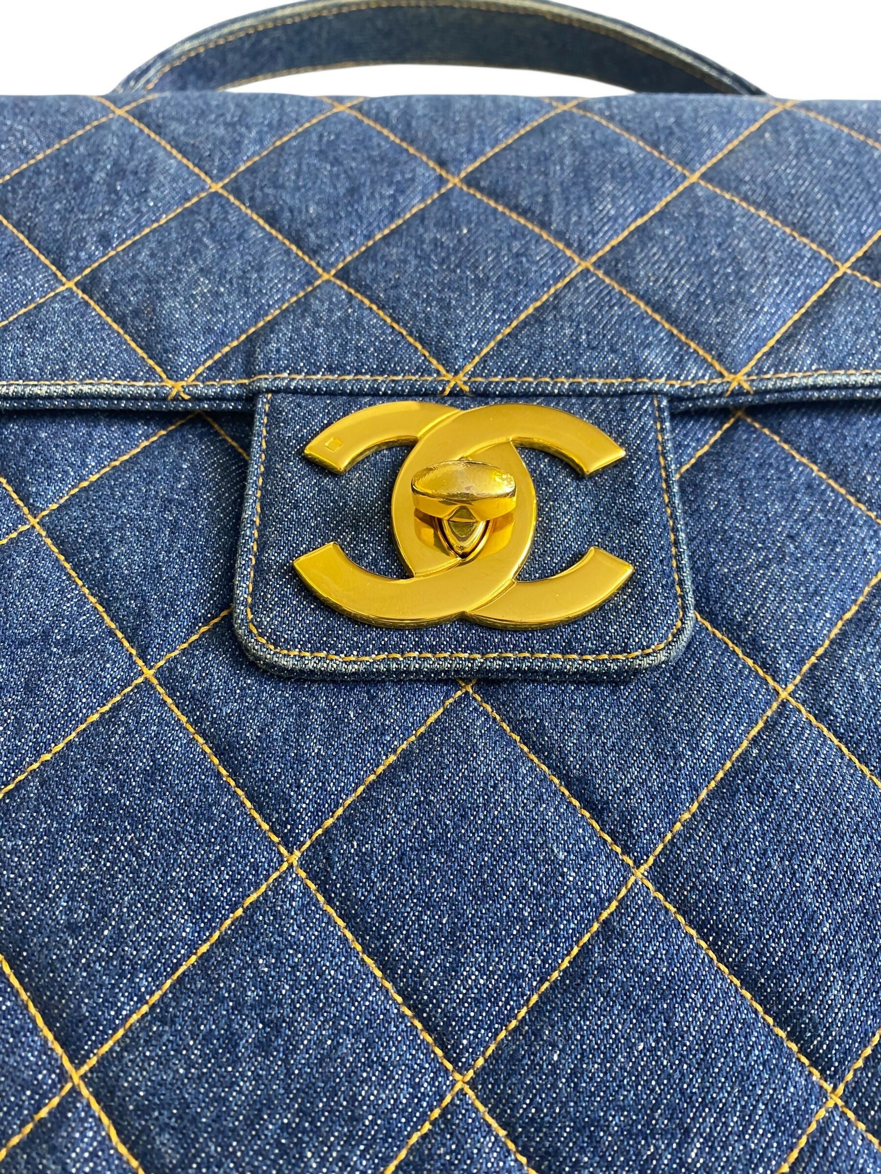Chanel Vintage 1996 XL Blue Denim Quilted Jumbo Top Handle Briefcase Handbag - Image 8