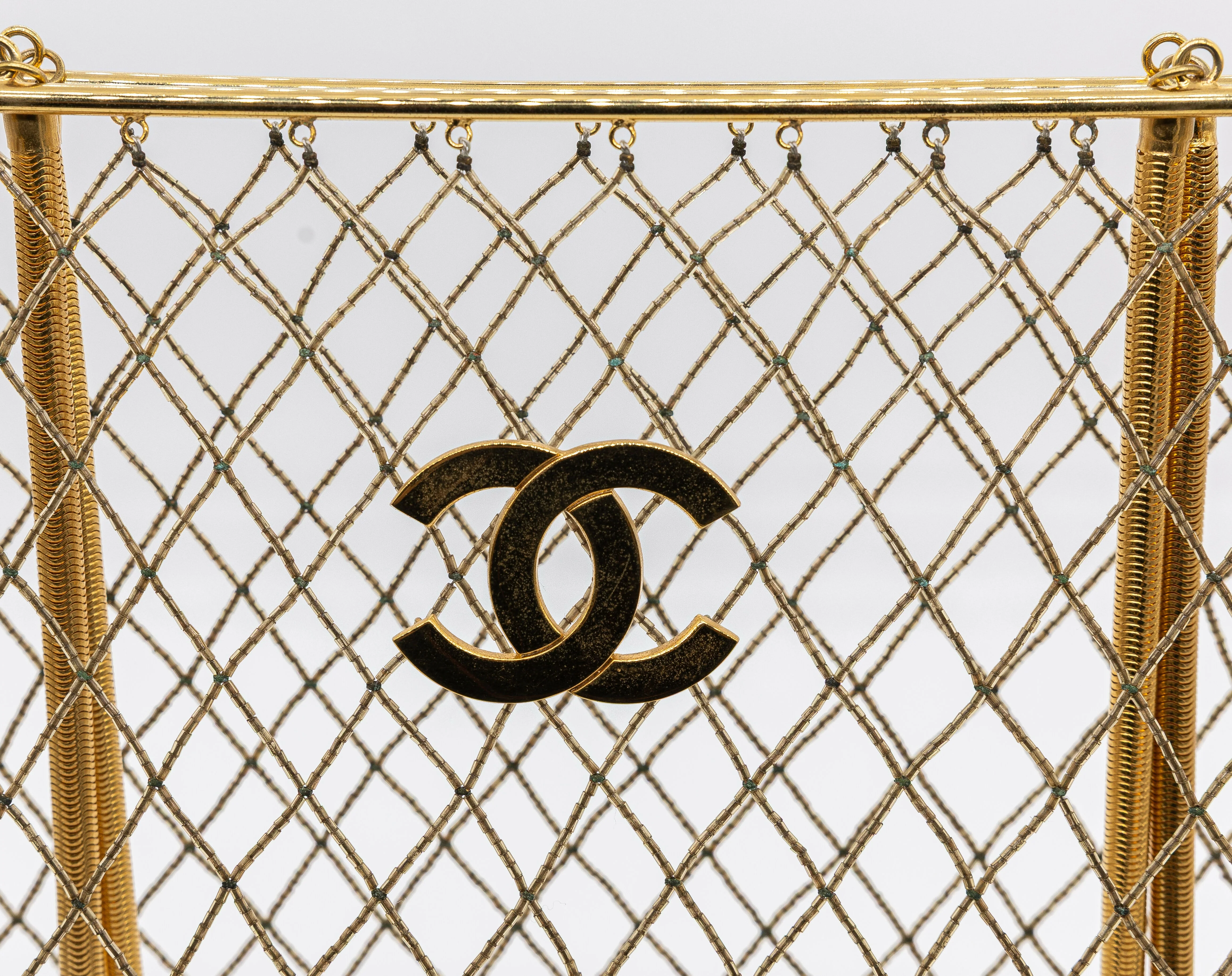 Chanel Vintage 1997 Runway Caged XL Tote Bag - Image 3
