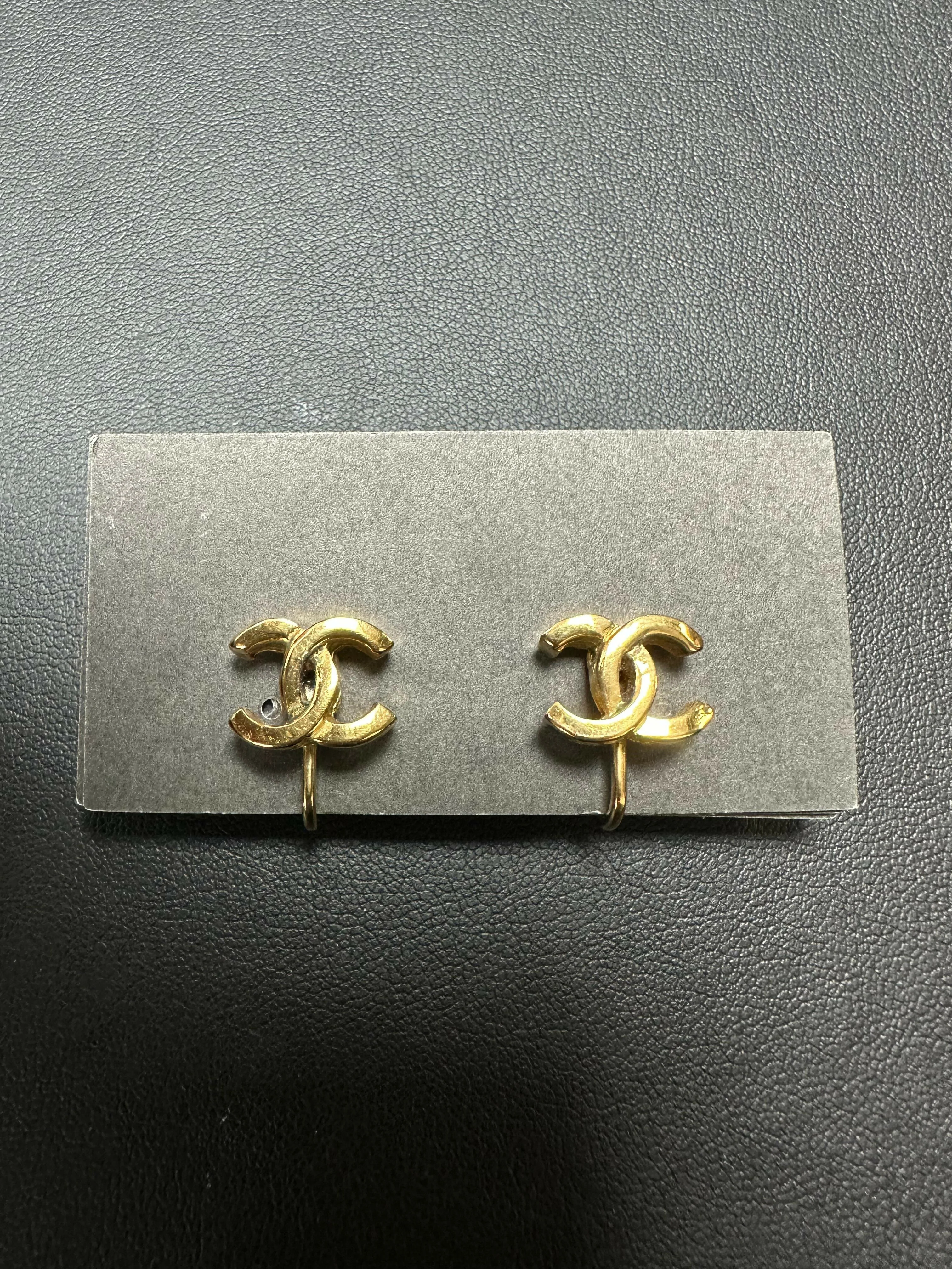 Chanel Vintage 71-80 Gold Plated CC Earrings