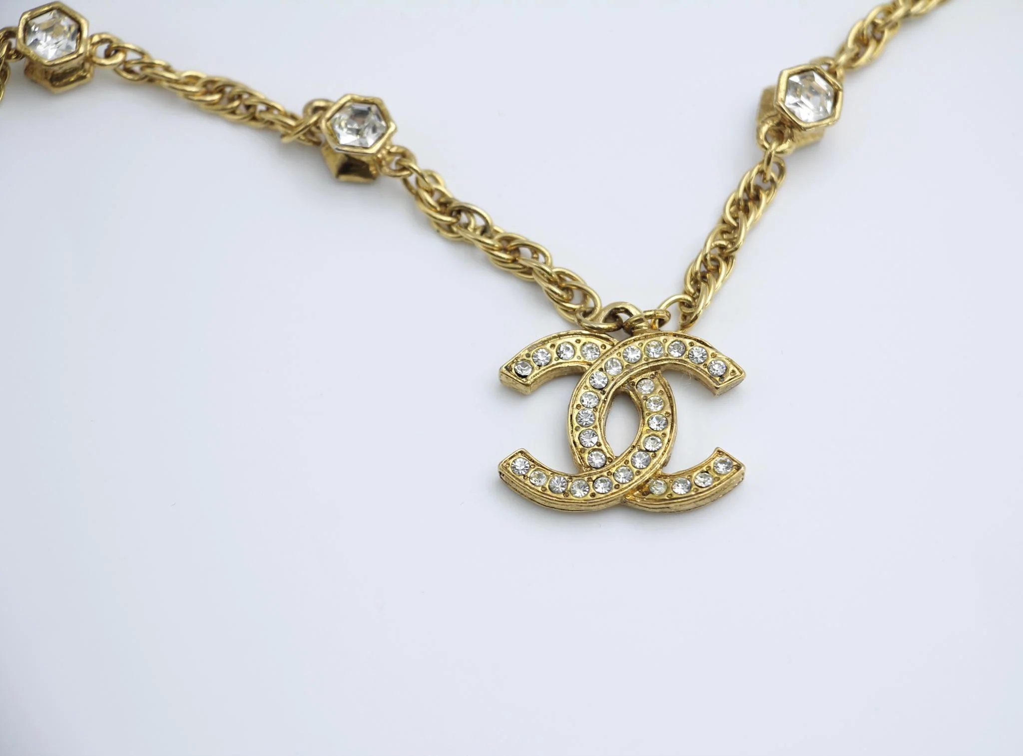 Chanel Vintage 71 80 Years Multi-Grain Rhinestone Double-Sided Rhinestone Double C Long Necklace - Image 11