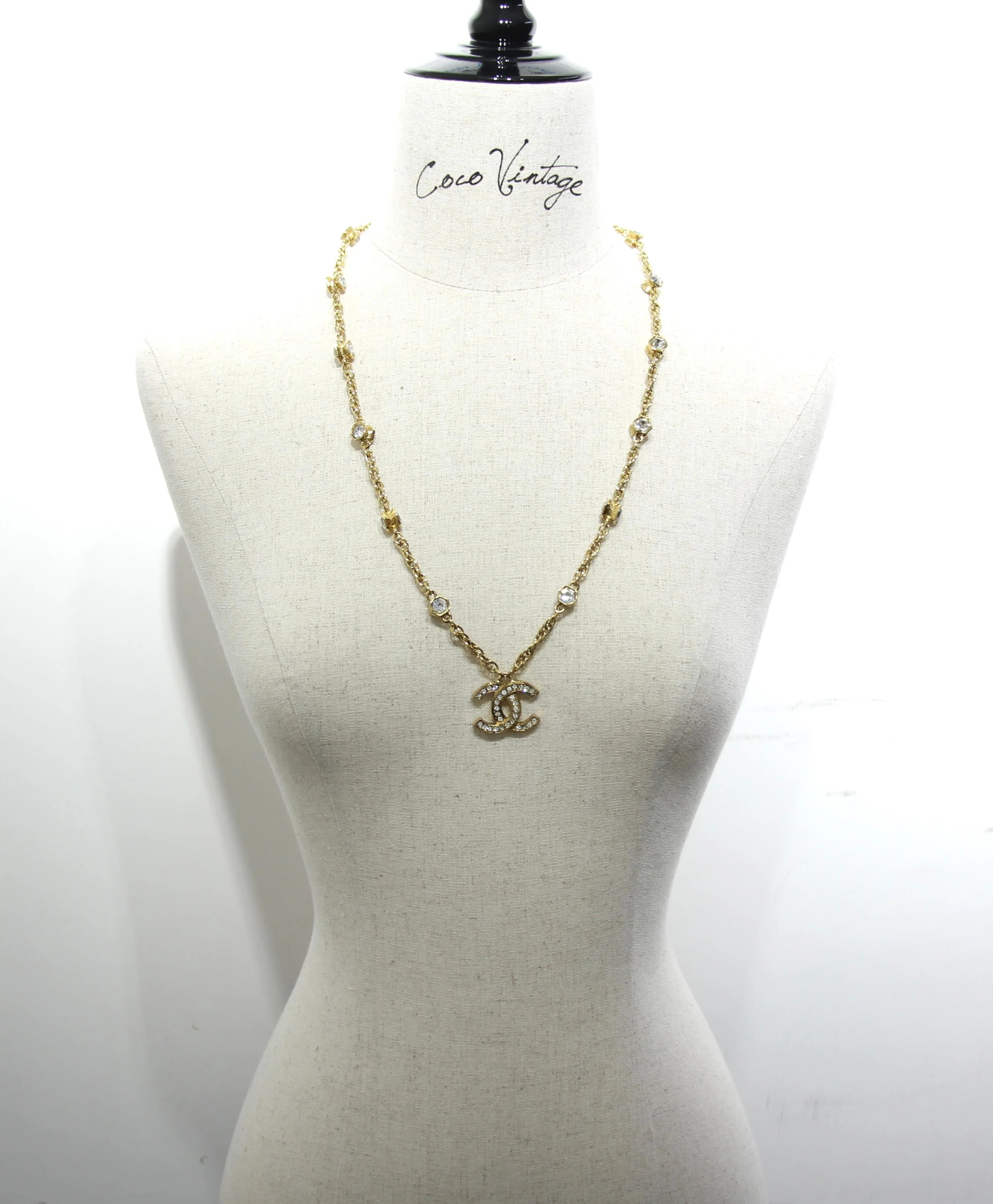 Chanel Vintage 71 80 Years Multi-Grain Rhinestone Double-Sided Rhinestone Double C Long Necklace - Image 9