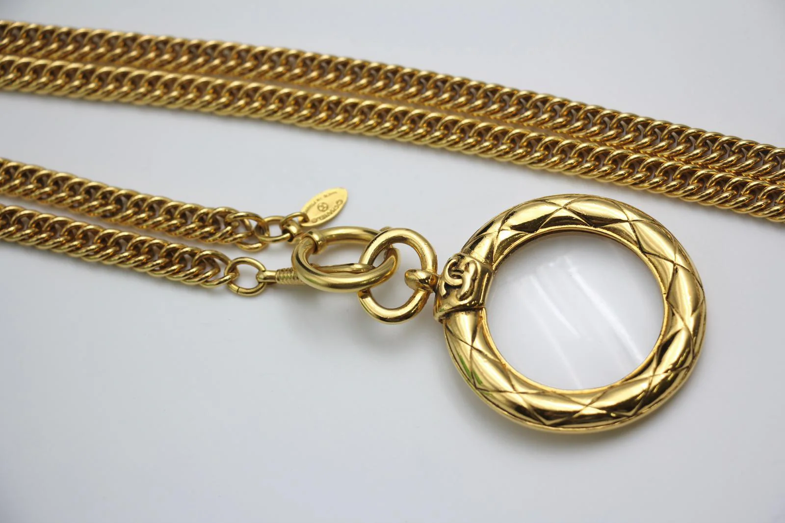 Chanel Vintage 81 85 Gold-Plated Glass Mirror Long Necklace - Image 4
