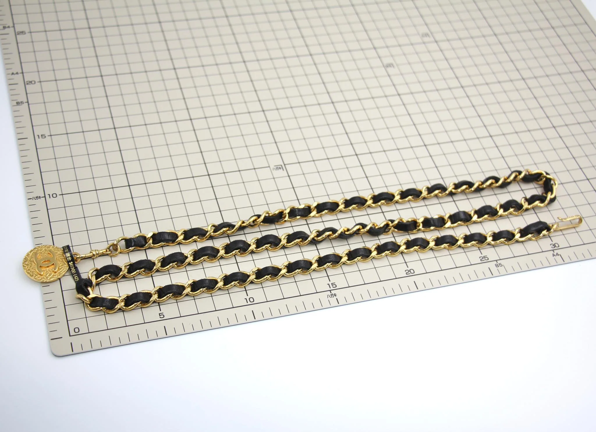 Chanel Vintage 82 Gold Plated Leather Gold Coin Chain Waist Chain - Image 9