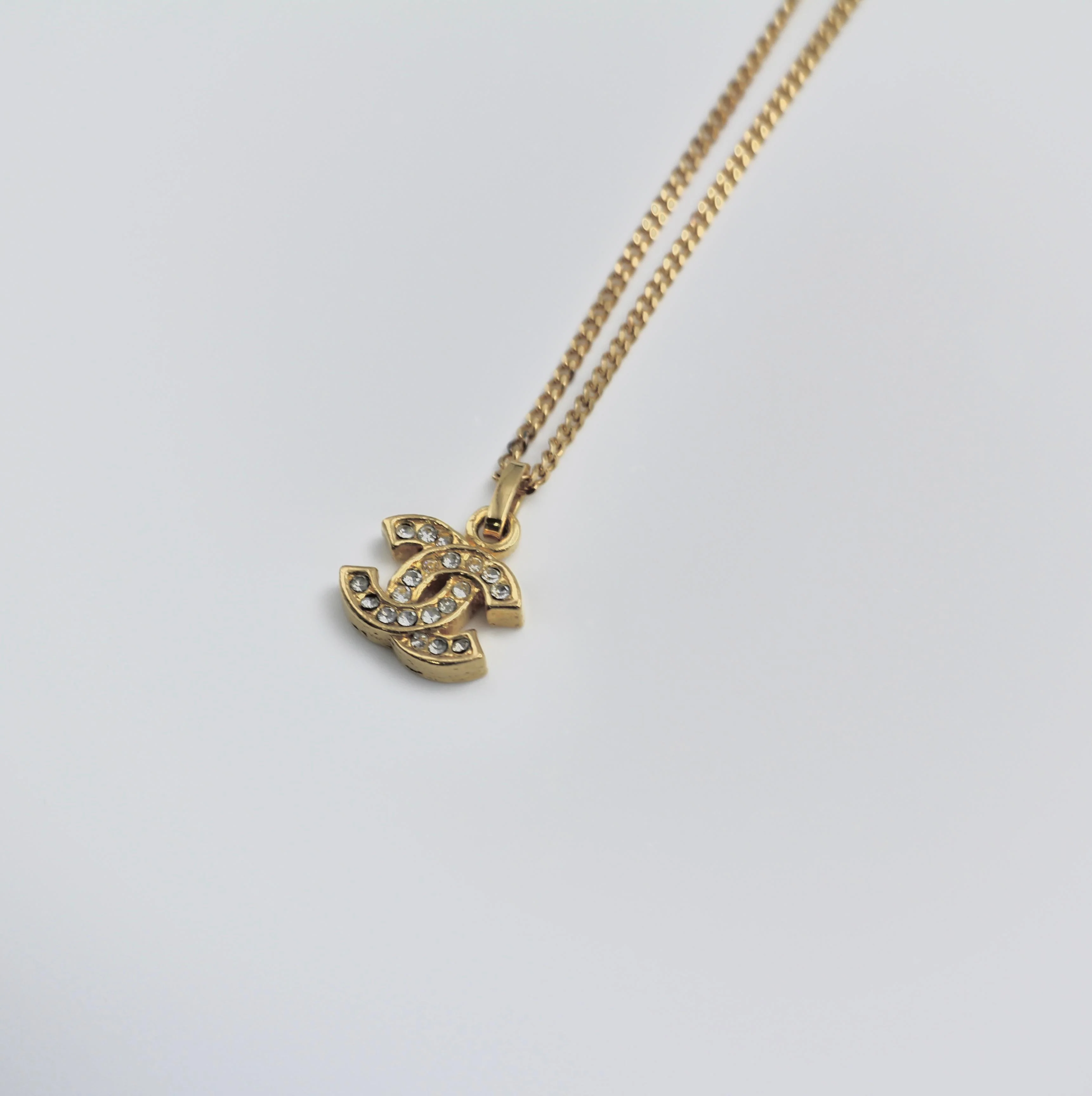 Chanel Vintage 82 Rhinestone Gold Plated Cc Necklace