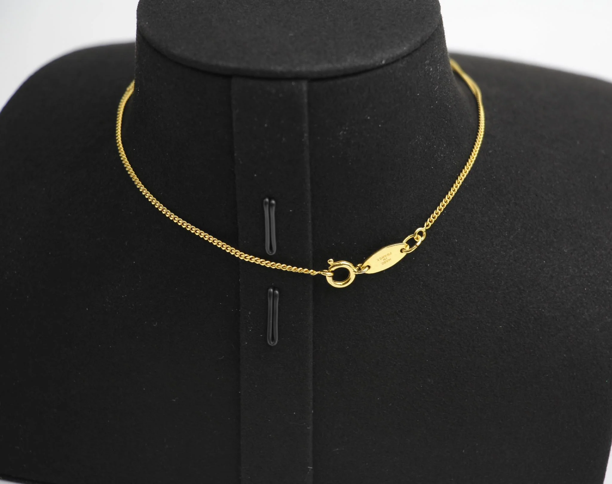 Chanel Vintage 83 Years Rhinestone Gold Plated Thin Cc Necklace - Image 4