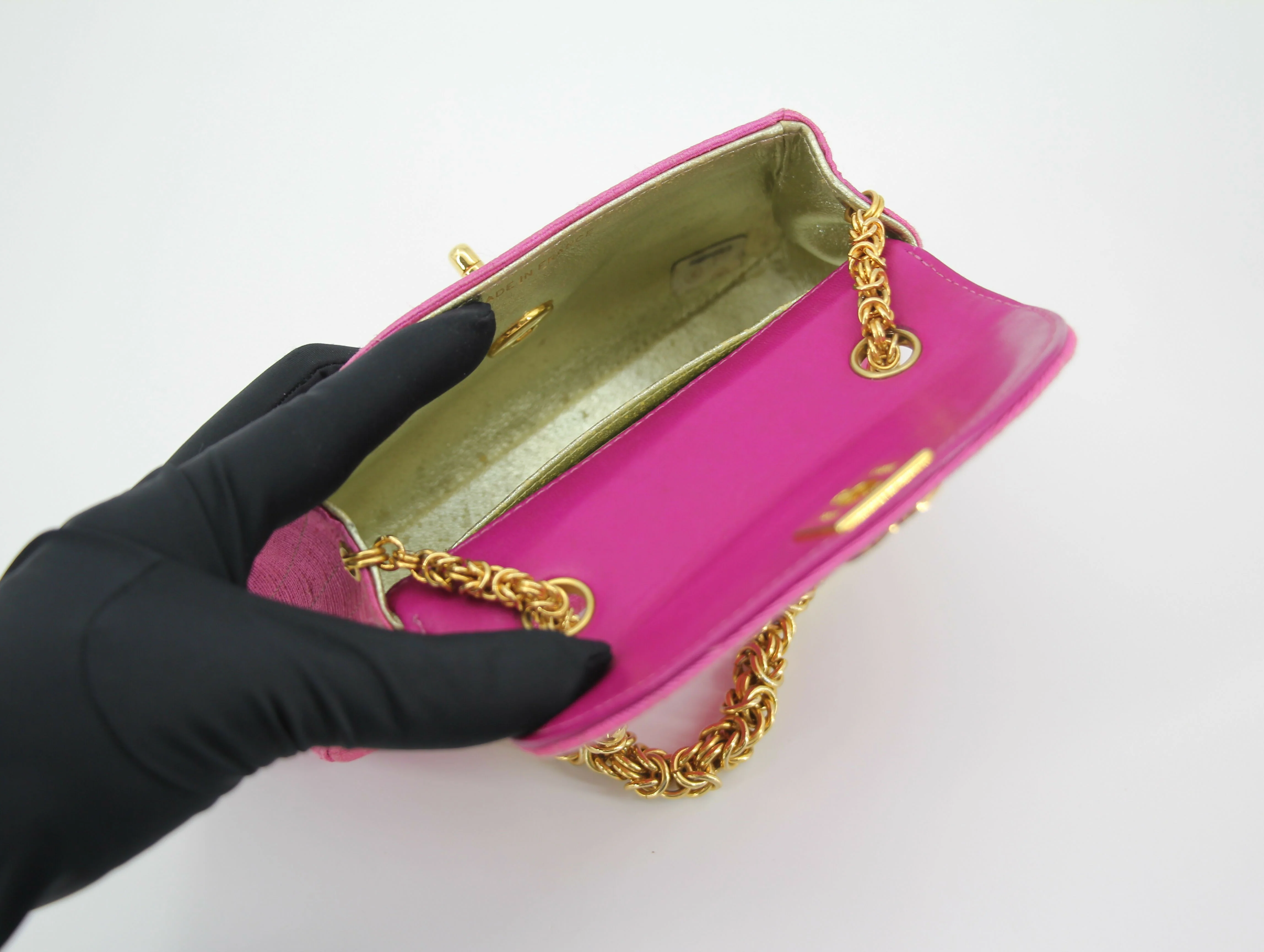 Chanel Vintage 92 Canvas Purple Pink Quilted Chain Crossbody Bag - Image 5