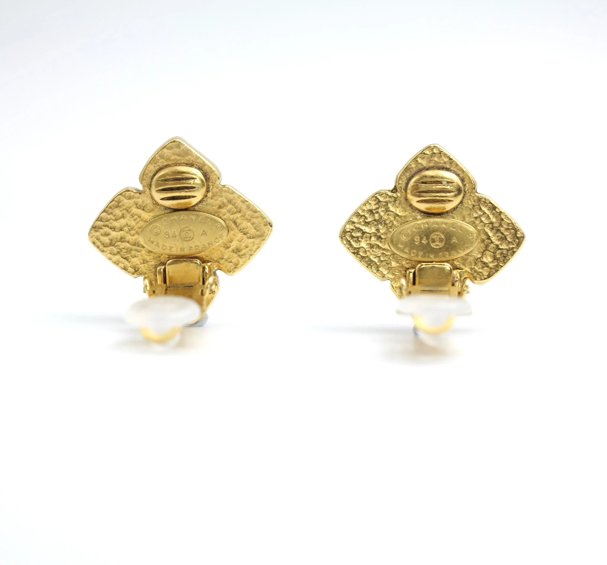 Chanel Vintage 94A Orange Glass Gold-Plated Rhombus Cc Earrings - Image 12