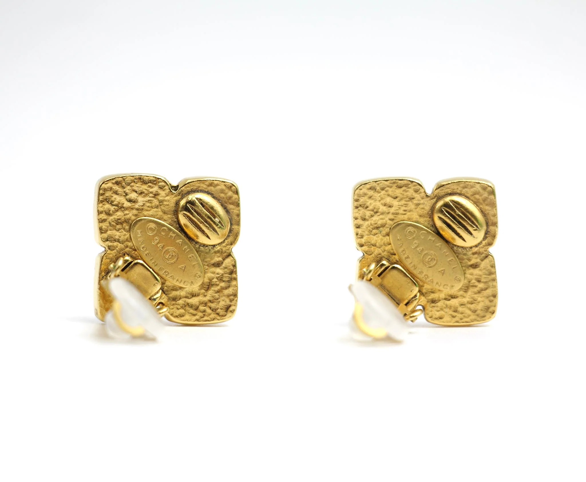 Chanel Vintage 94A Orange Glass Gold-Plated Rhombus Cc Earrings - Image 5