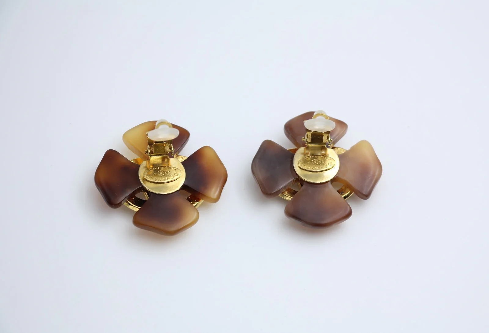 Chanel Vintage 94P Tortoise Brown Large Cc Earrings - Image 7