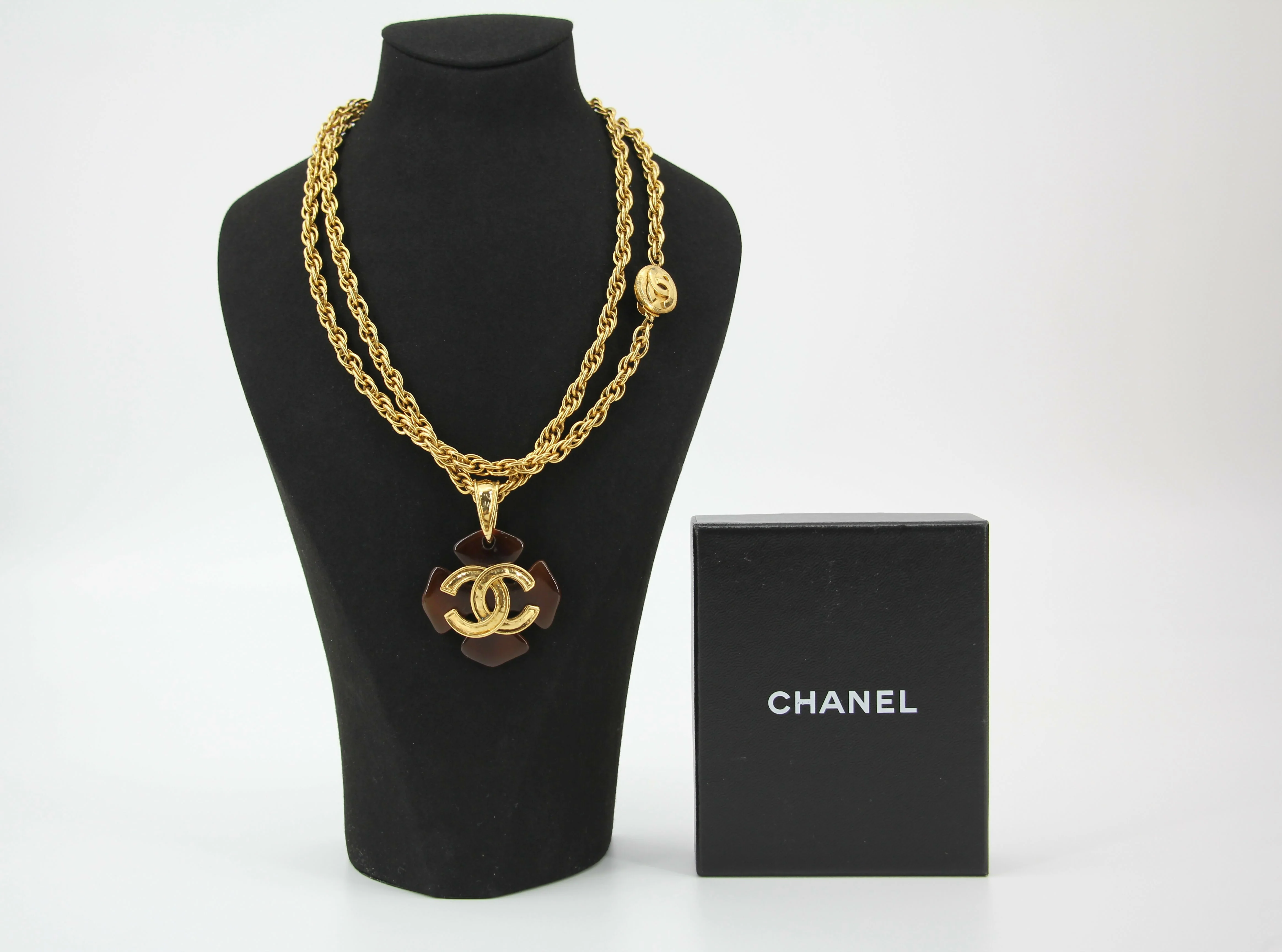 Chanel Vintage 94P Tortoiseshell & Gold-Plated Long/Layered Necklace - Image 8