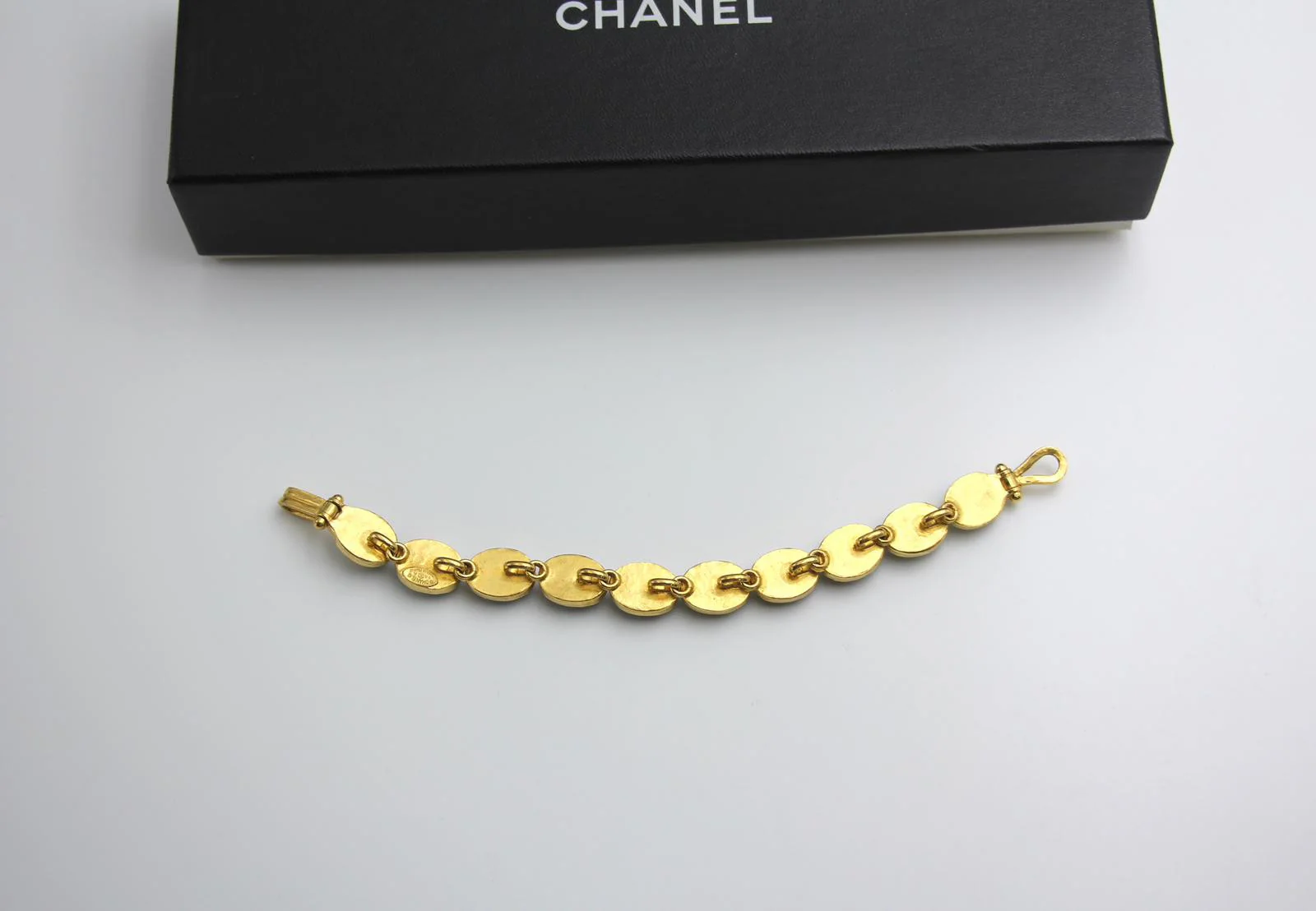 Chanel Vintage 95A Lapis Lazuli Bracelet - Image 8