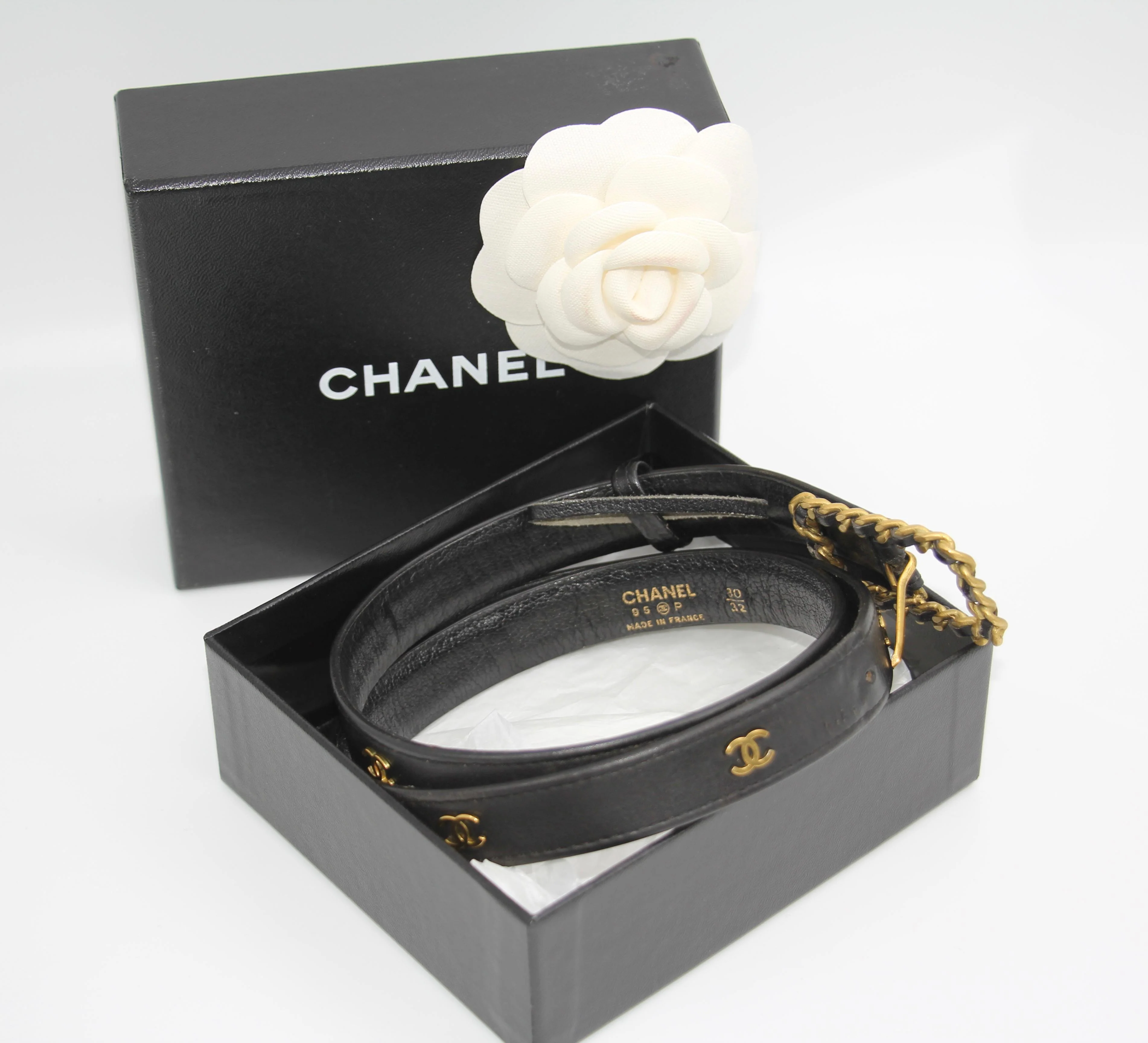 Chanel Vintage 95P Gold Plated Buckle Black Belt - Image 2