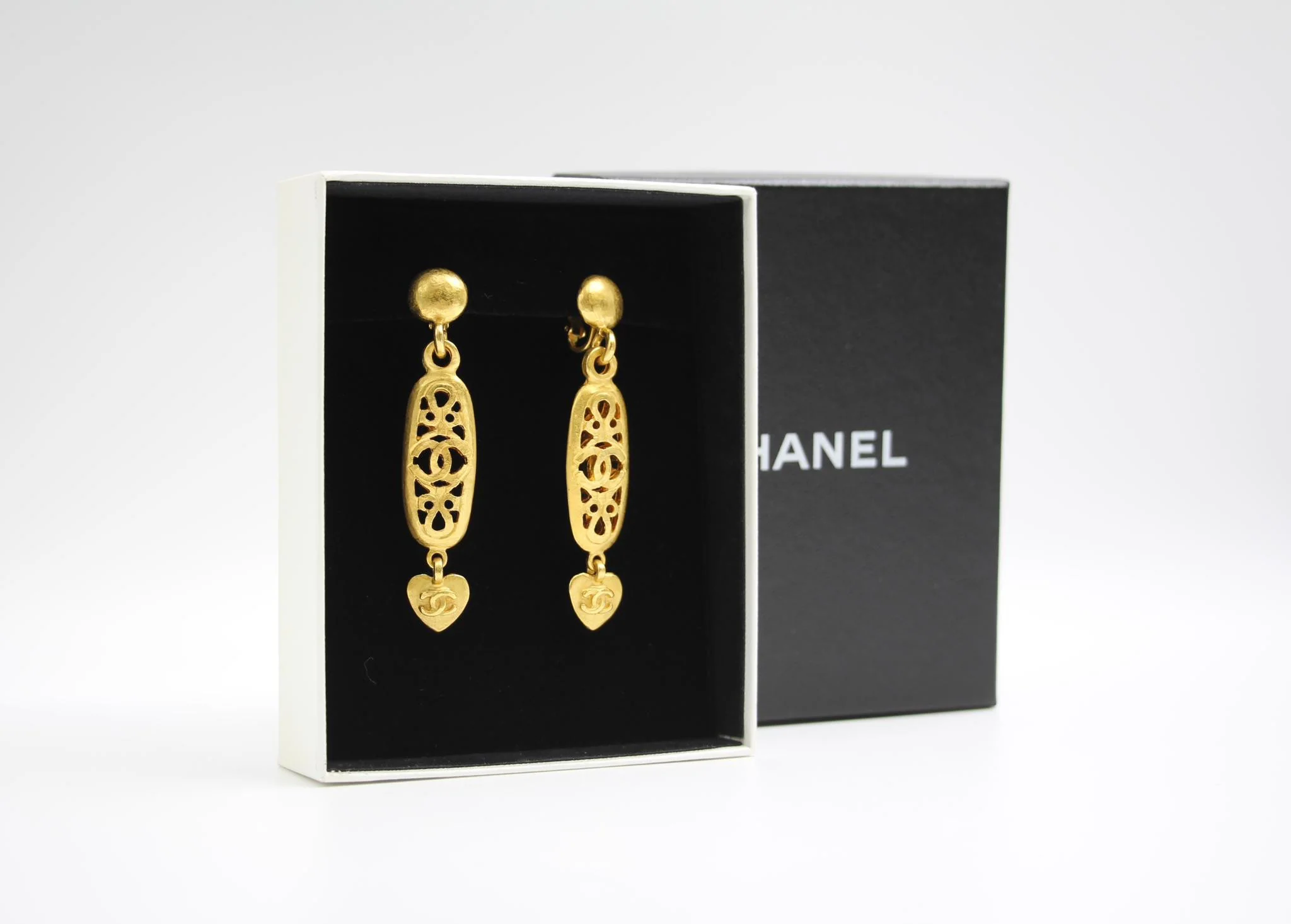 Chanel Vintage 95P Gold-Plated Long Love Earrings - Image 3
