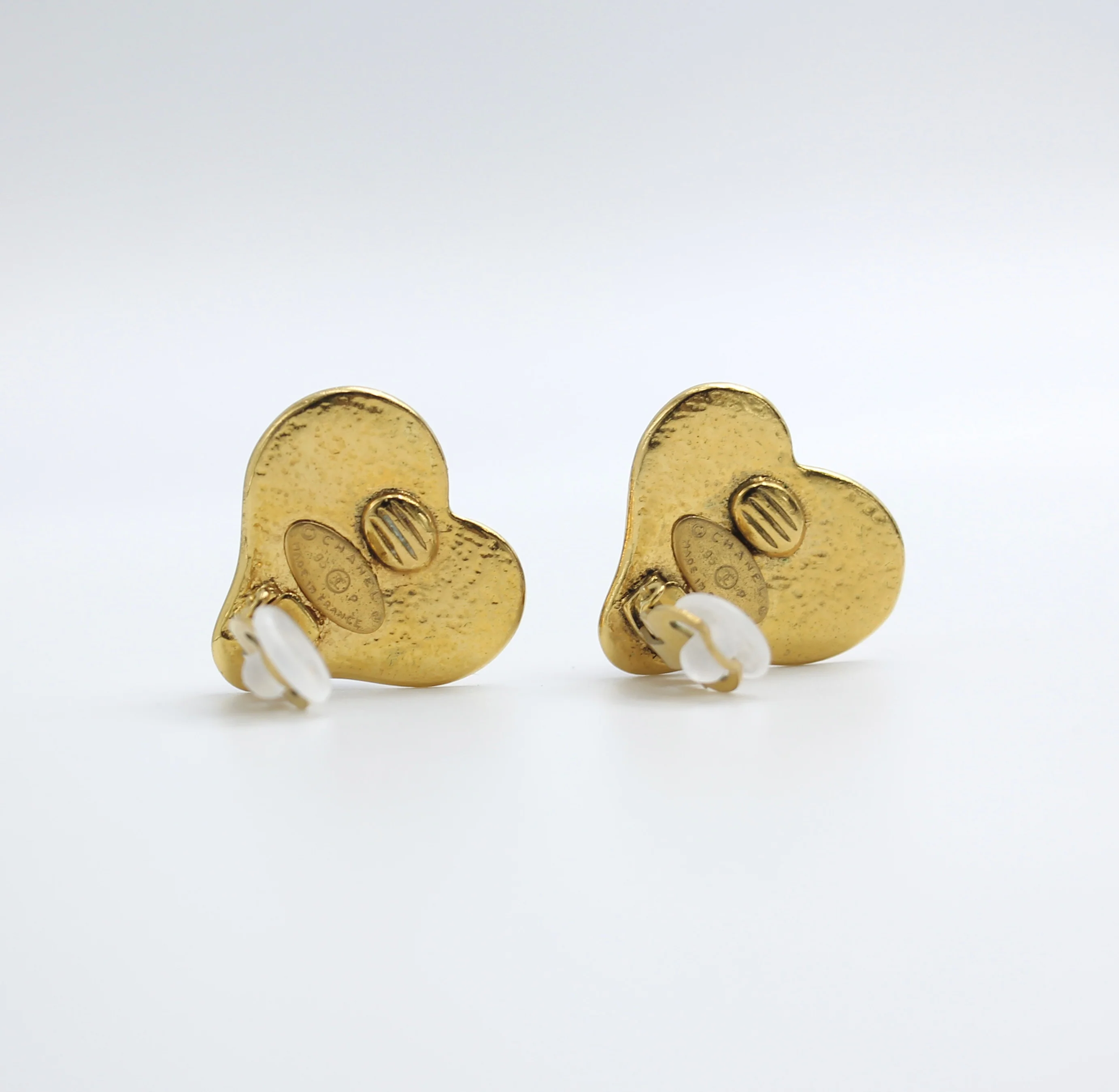 Chanel Vintage 95P Sapphire Blue Glazed Gold-Plated Love Earrings - Image 7