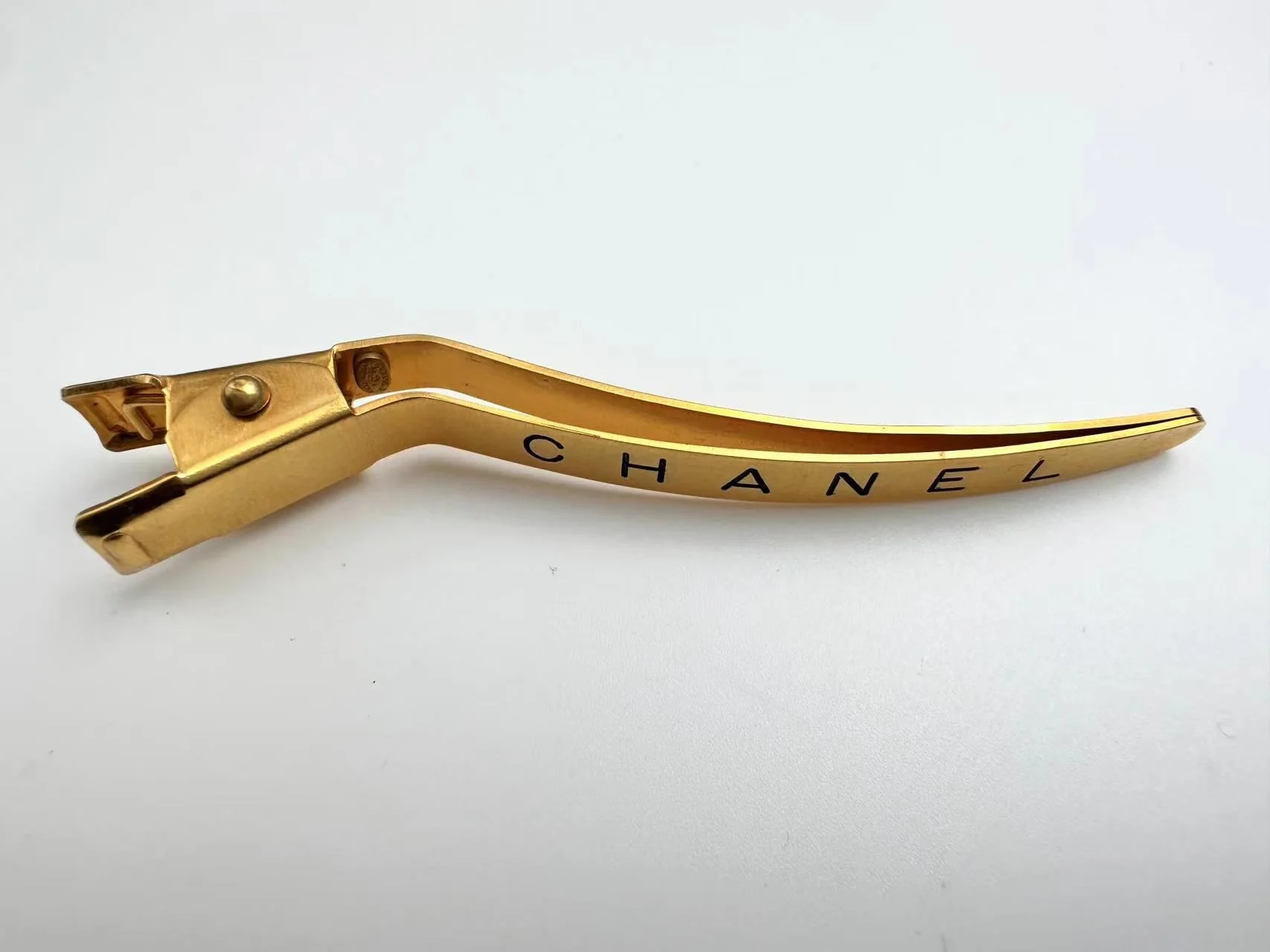Chanel Vintage 96A Metal Hairpin With English Characters - Image 2