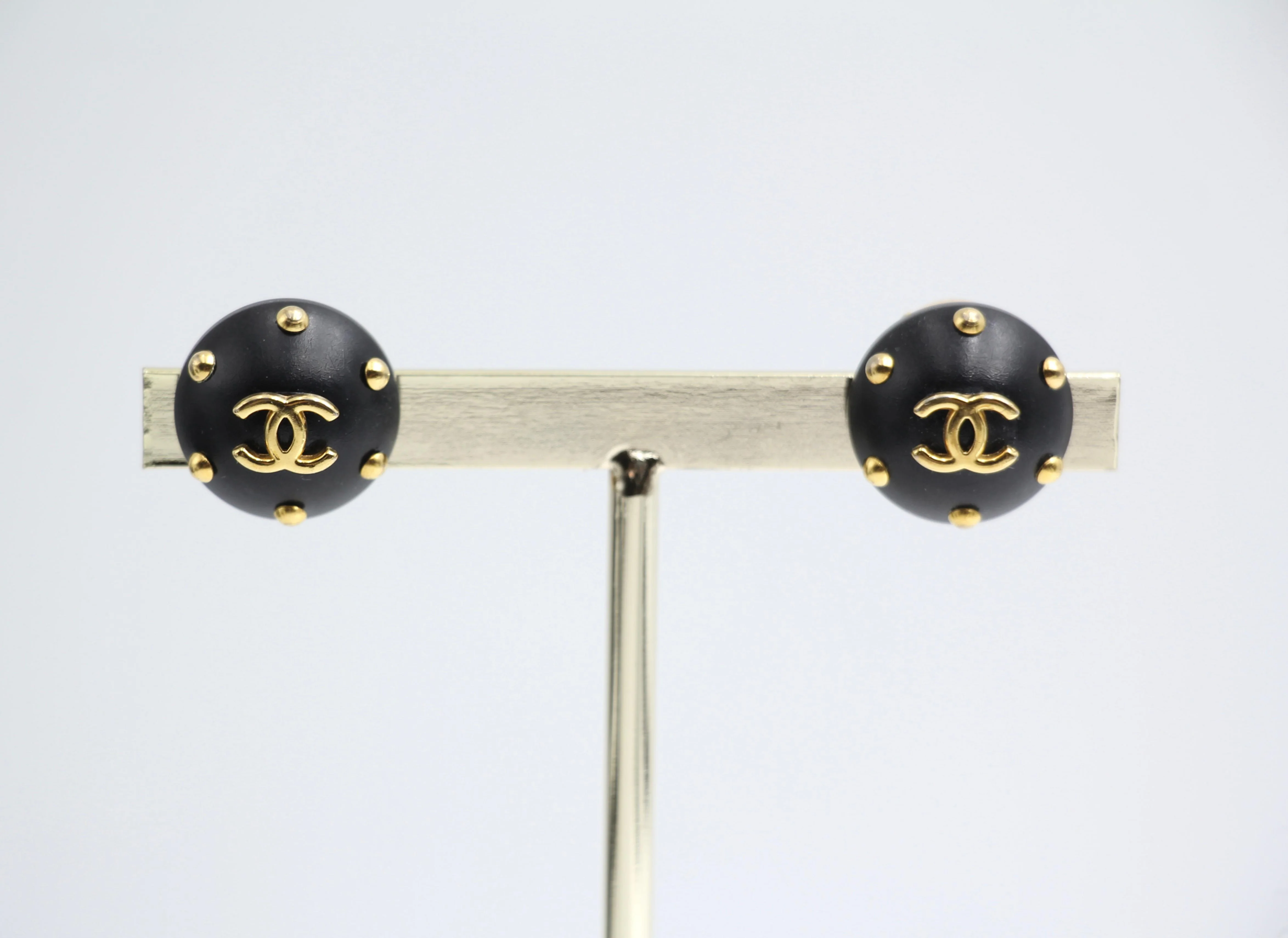 Chanel Vintage 96C Resin Black Gold Dot Earrings