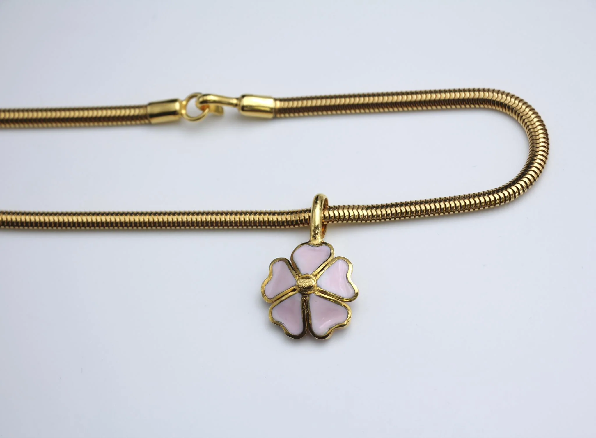 Chanel Vintage 97P Glazed Pink Camellia Pendant Necklace - Image 5