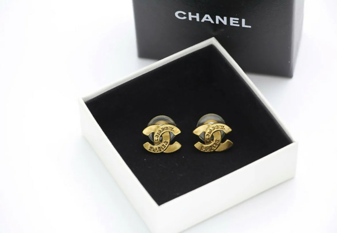 Chanel Vintage 99A Gold-Plated Cambon Collection ‘CHANEL’ Stud Earrings - Image 4